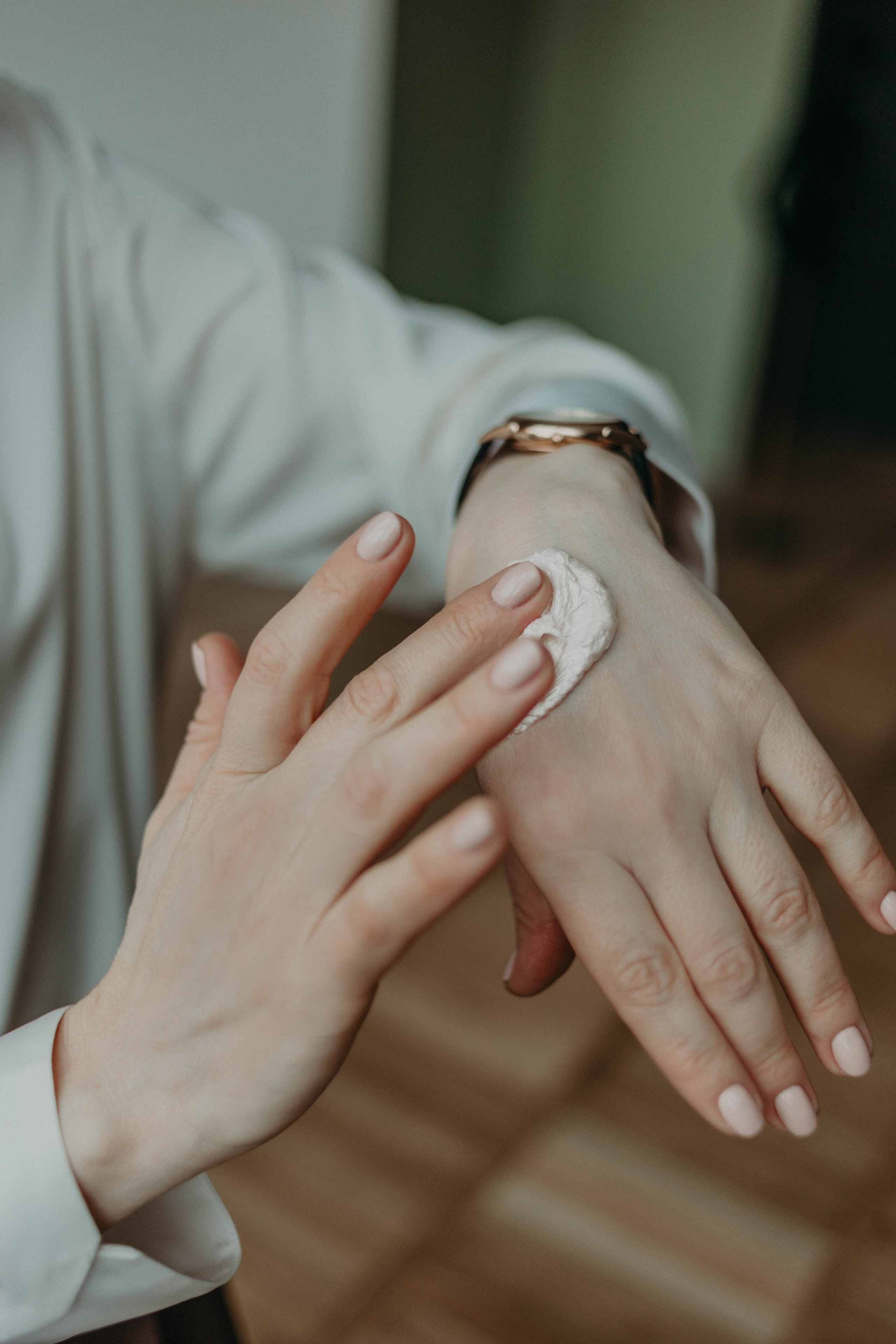 Фотоконтент 2024 за 2 часа для Косметолог. Фотограф в Краснодаре Евгения Михаевич