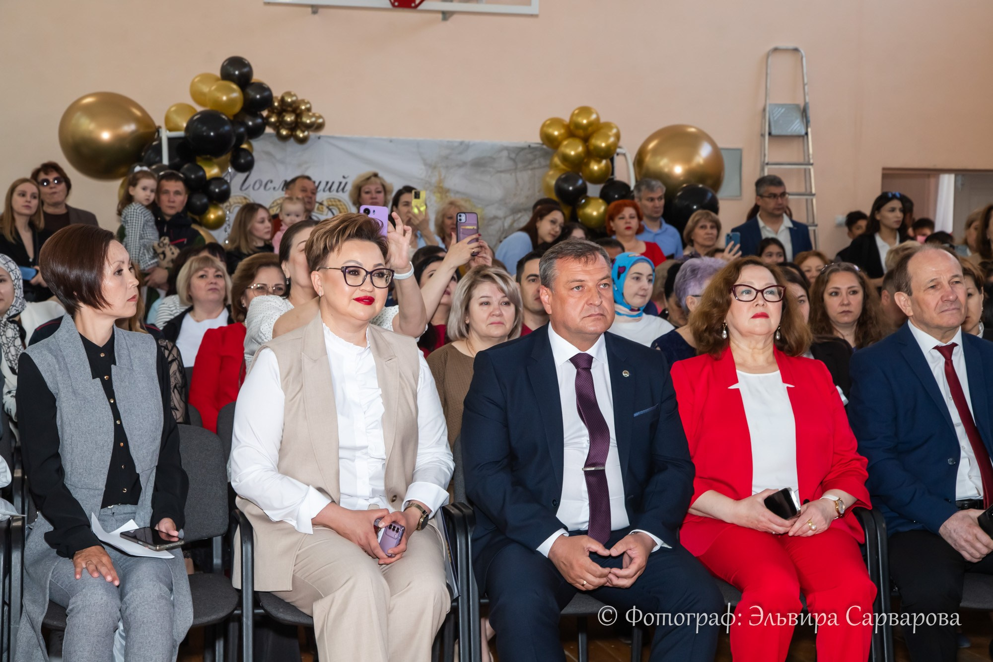 Последний звонок 11 класса ЦО № 10. Репортажный Фотограф