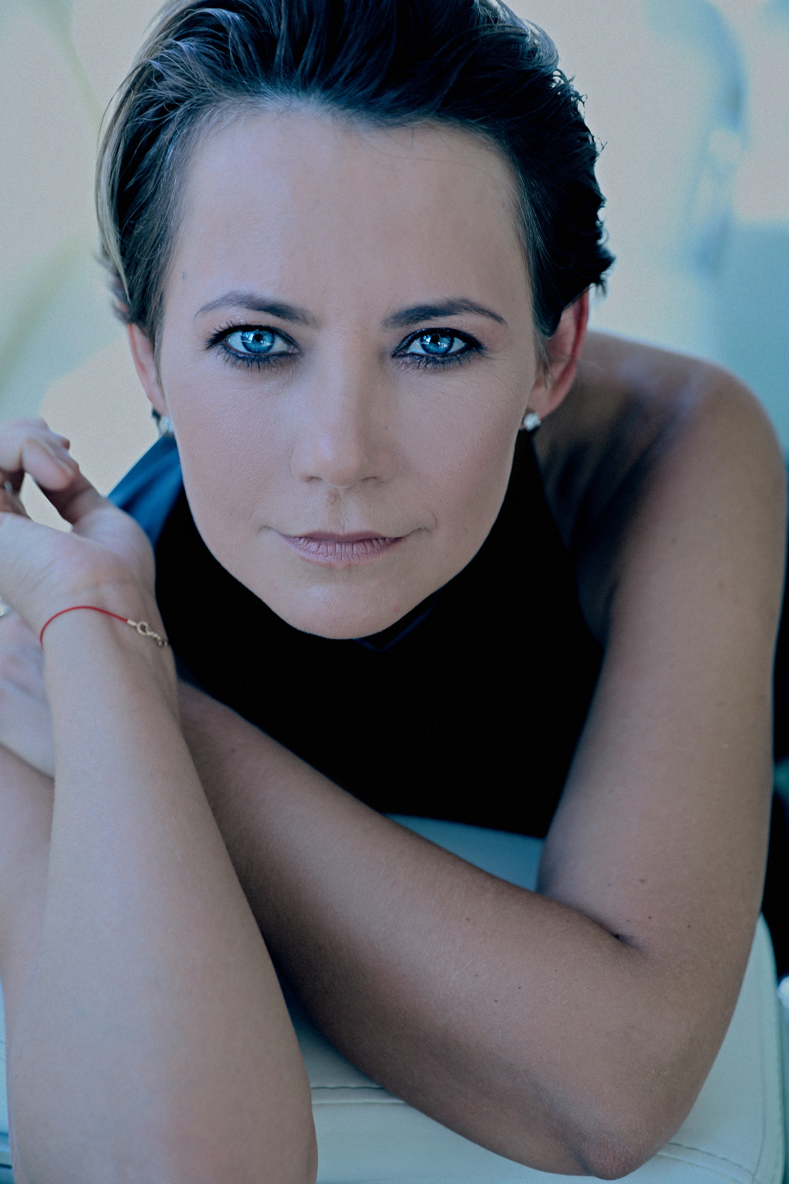 YANINA. Yulia Otroschenko