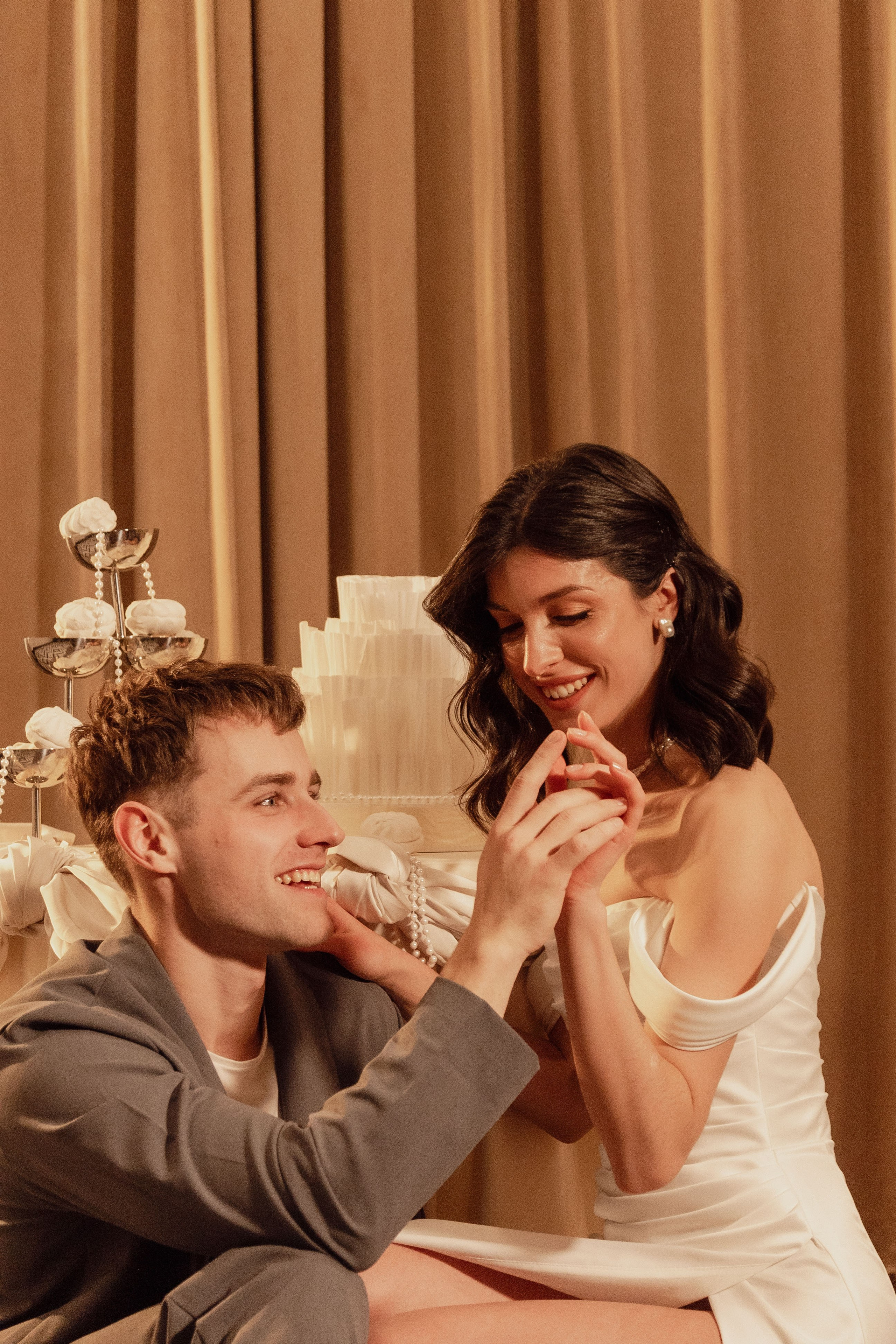 Свадебная съемка в Отеле River Palace. Фотограф Елена: естественные кадры с душой | Портреты, пары, свадьбы в Петербурге