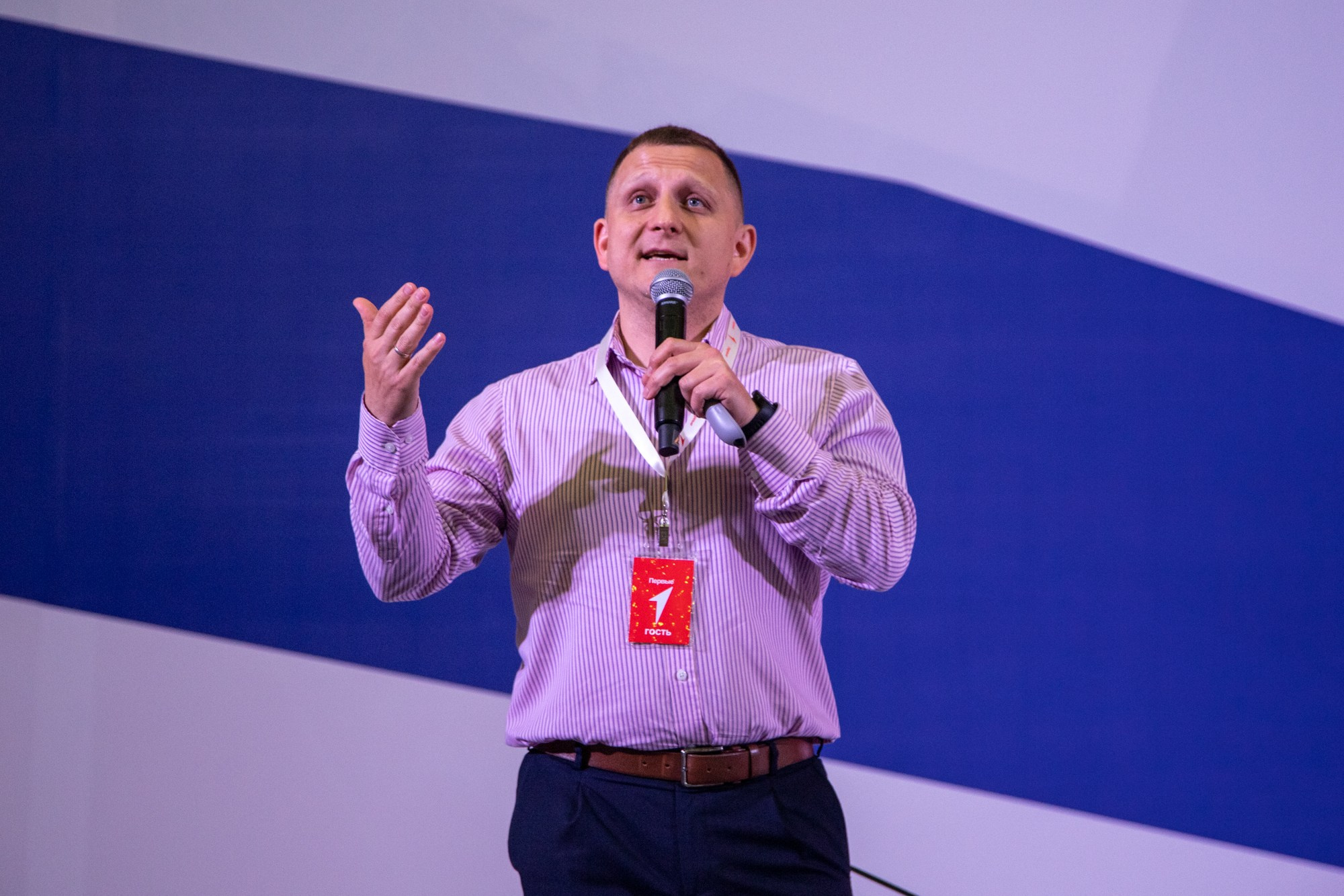 Первый фестиваль Движения Первых в Краснодаре. Репортажный, промышленный и маркетплейс-фотограф Дмитрий Чернат