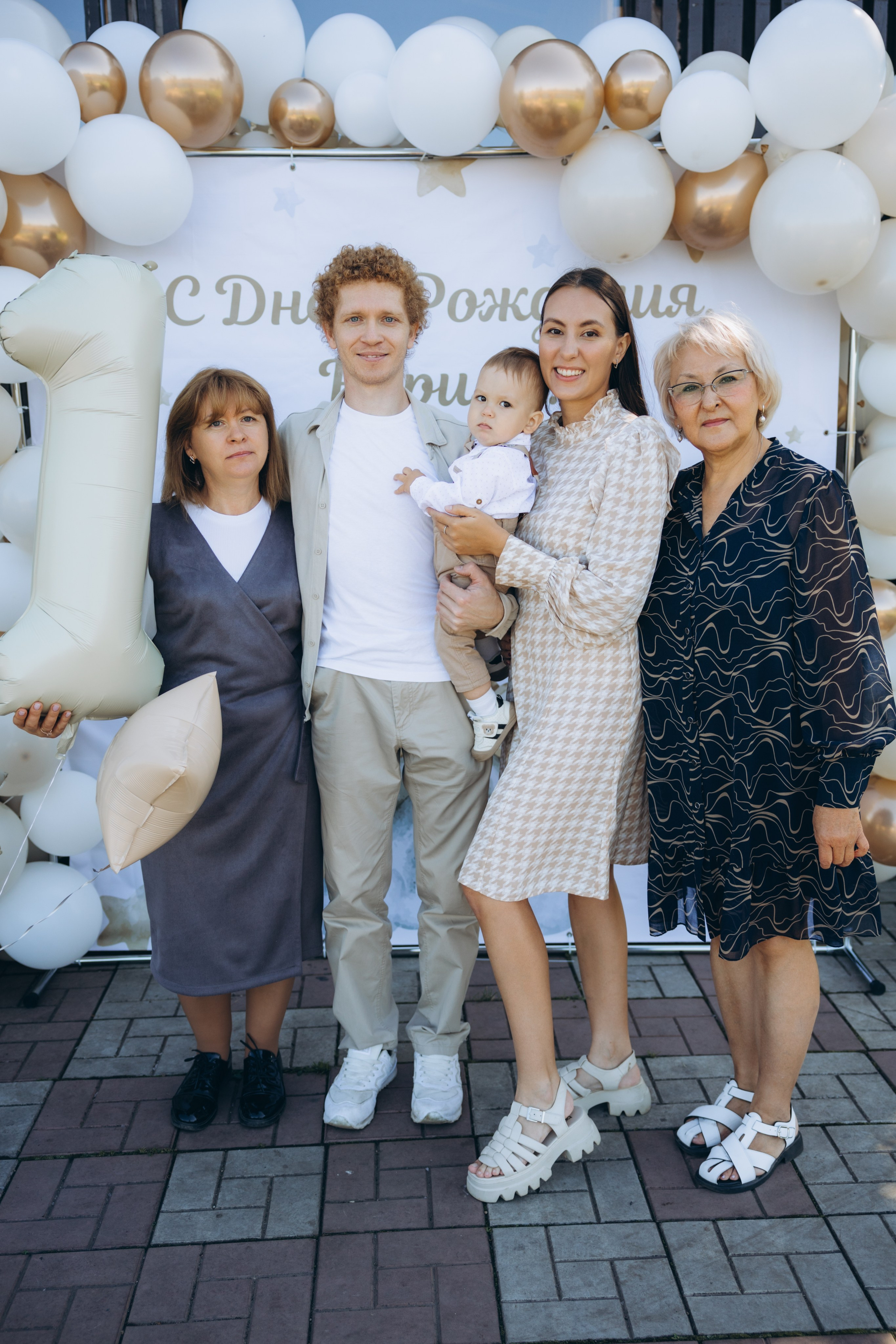 Кириллу год. Свадебный, семейный фотограф в Иркутске Светлана Макаричева