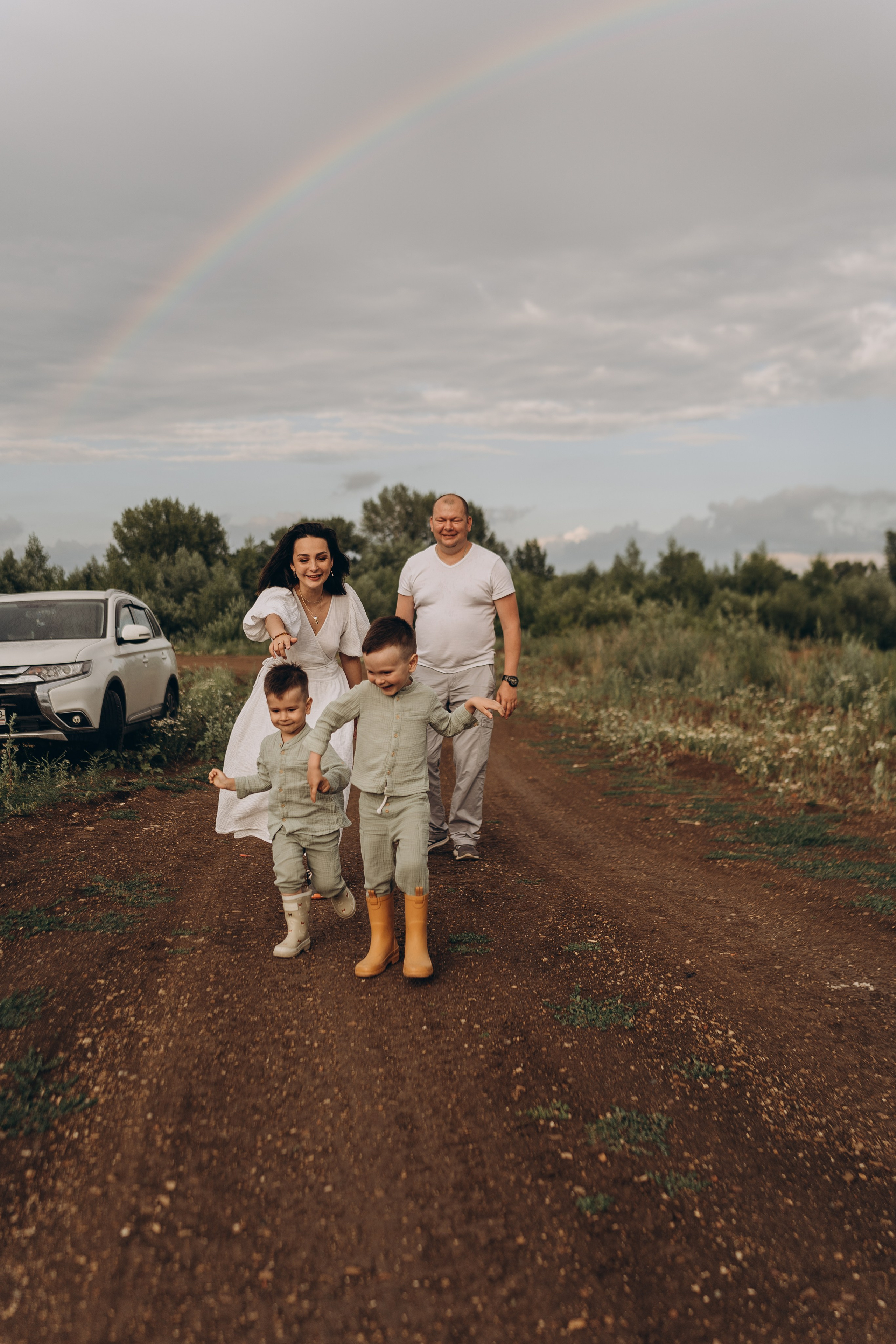 Лето. Ромашки. Семья. Семейный и домашний фотограф в Уфе Ирина Гарасюта