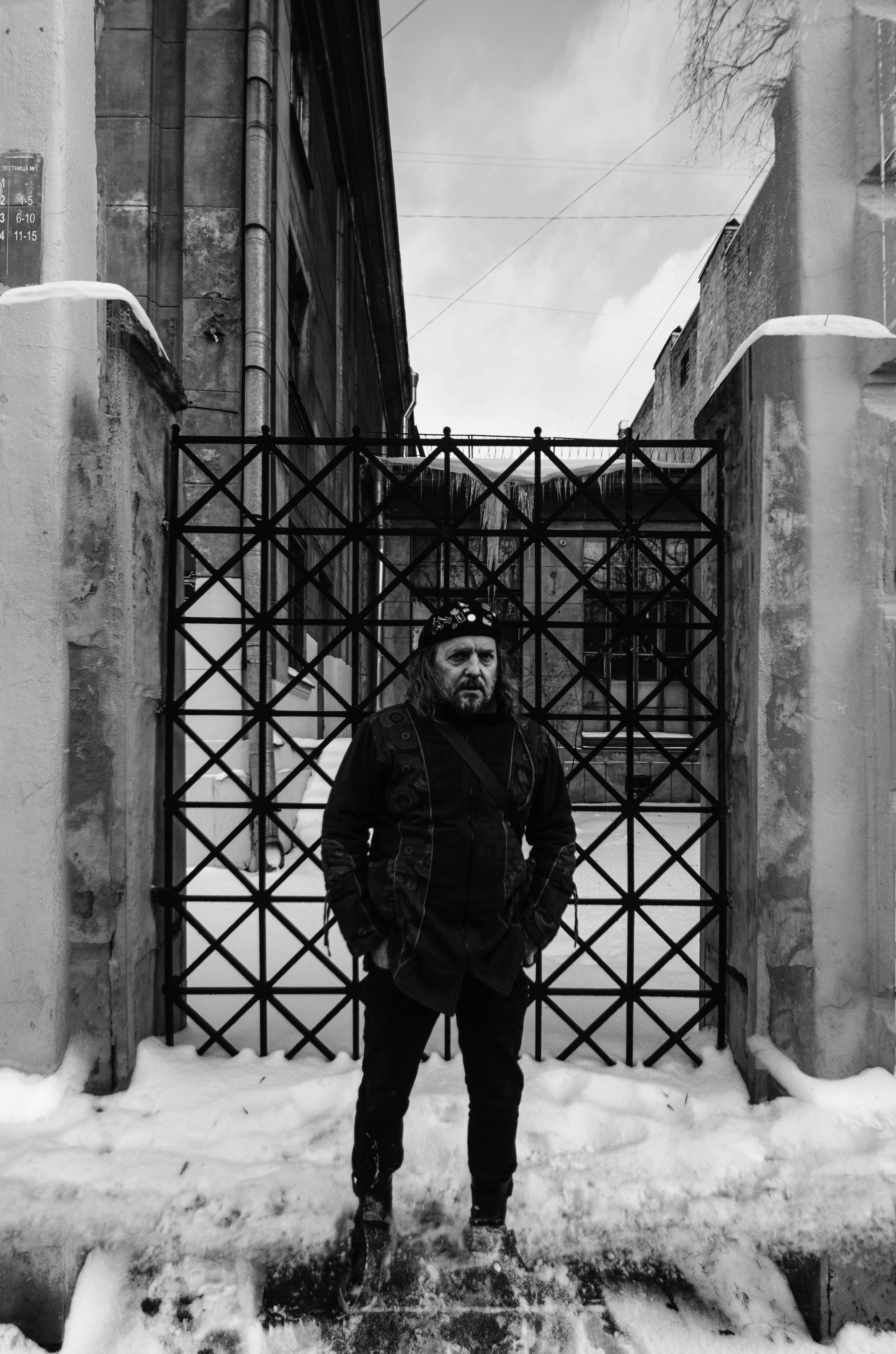 Михаил Башаков. ОЧЕНЬ ПЛОХОЙ ФОТОГРАФ