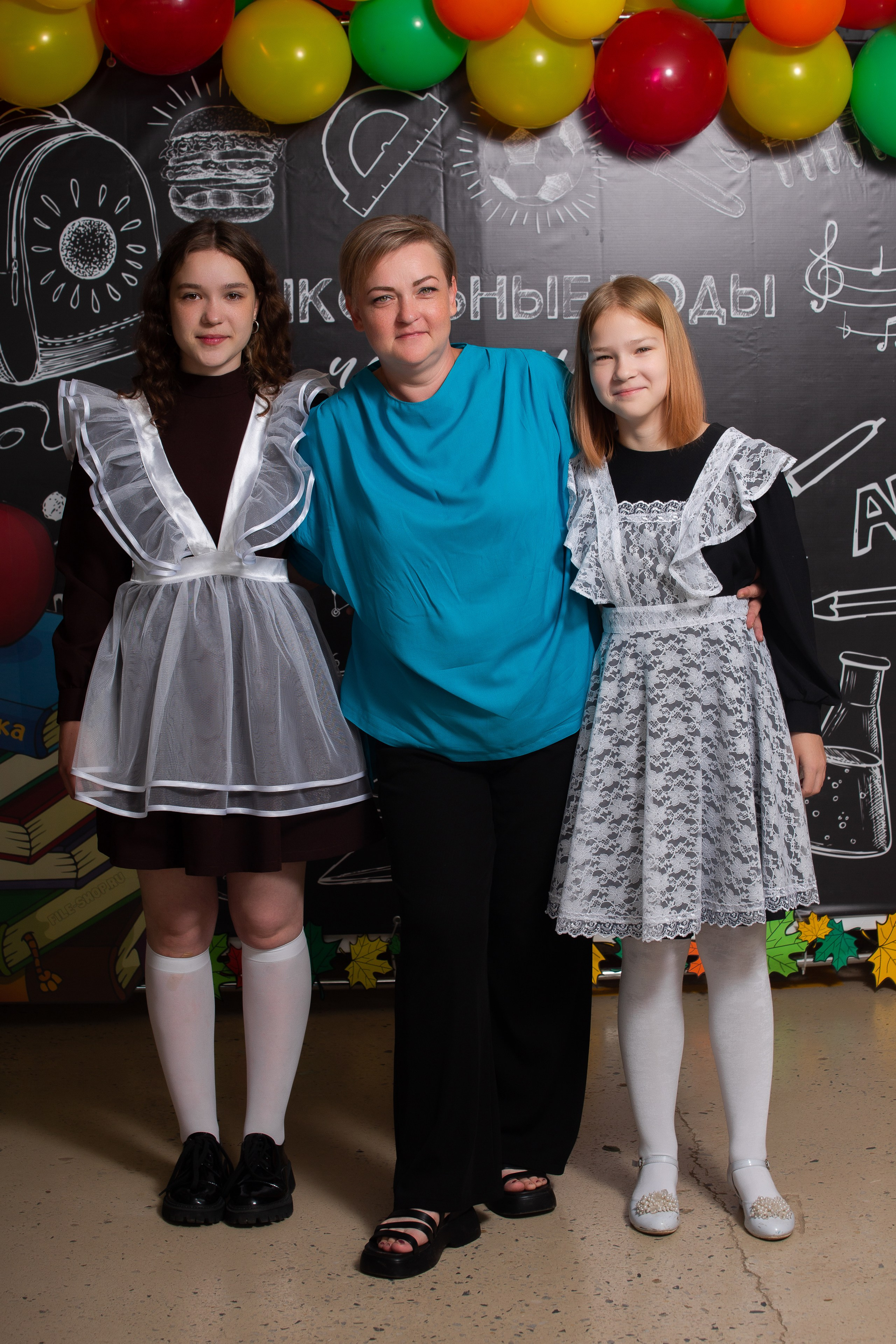 1 сентября 9 школа (фотосессия с родителями). ТВОЙ АЛЬБОМ / ТВОИ ПРАВИЛА