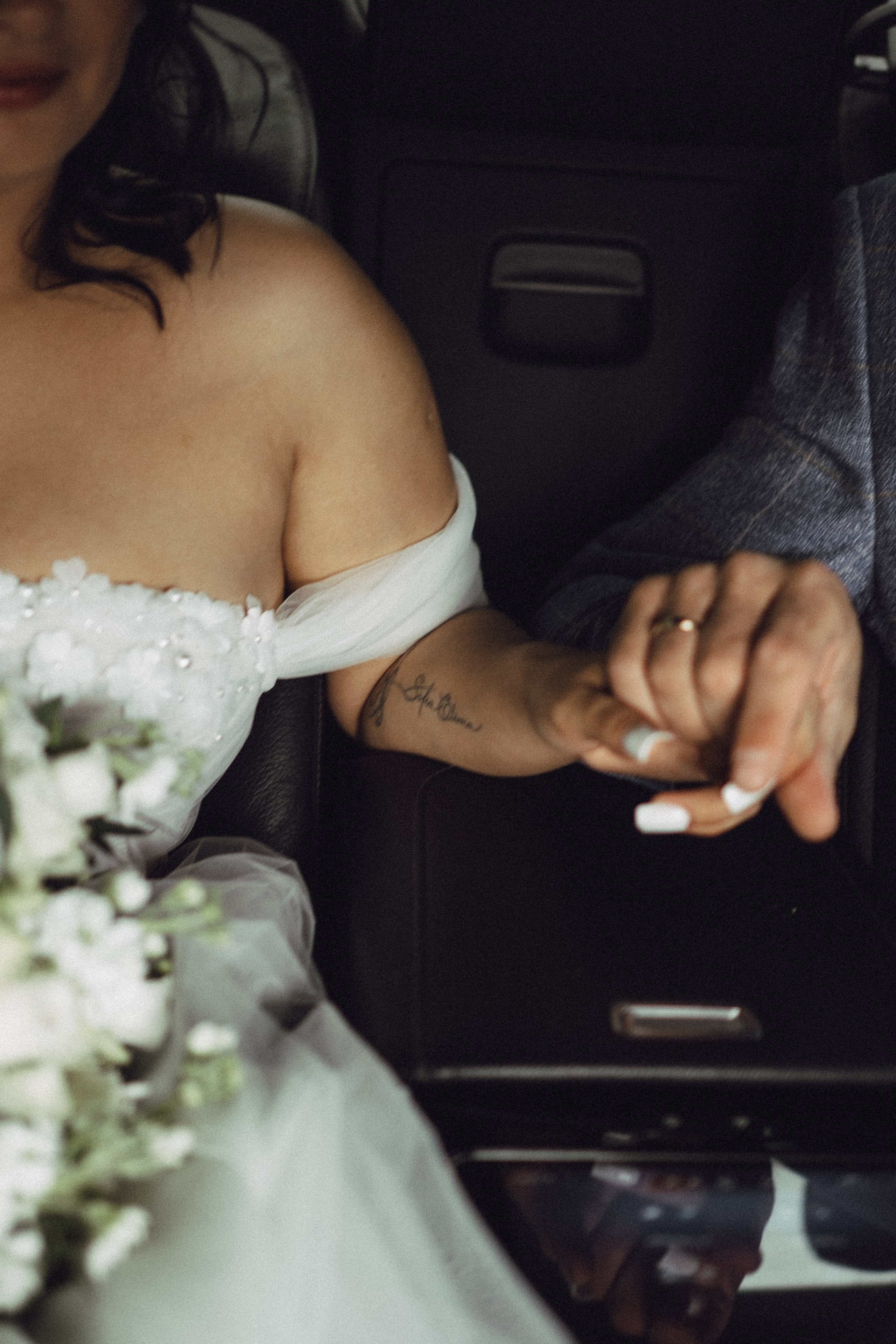 СВАДЕБНАЯ ПРОГУЛКА РЕСТОРАН МЫ ЖЕ НА ТЫ И ФОТОСЕССИИЯ С АВТОМОБИЛЕМ. Профессиональный фотограф, Санкт-Петербург — Виктория Богомолова