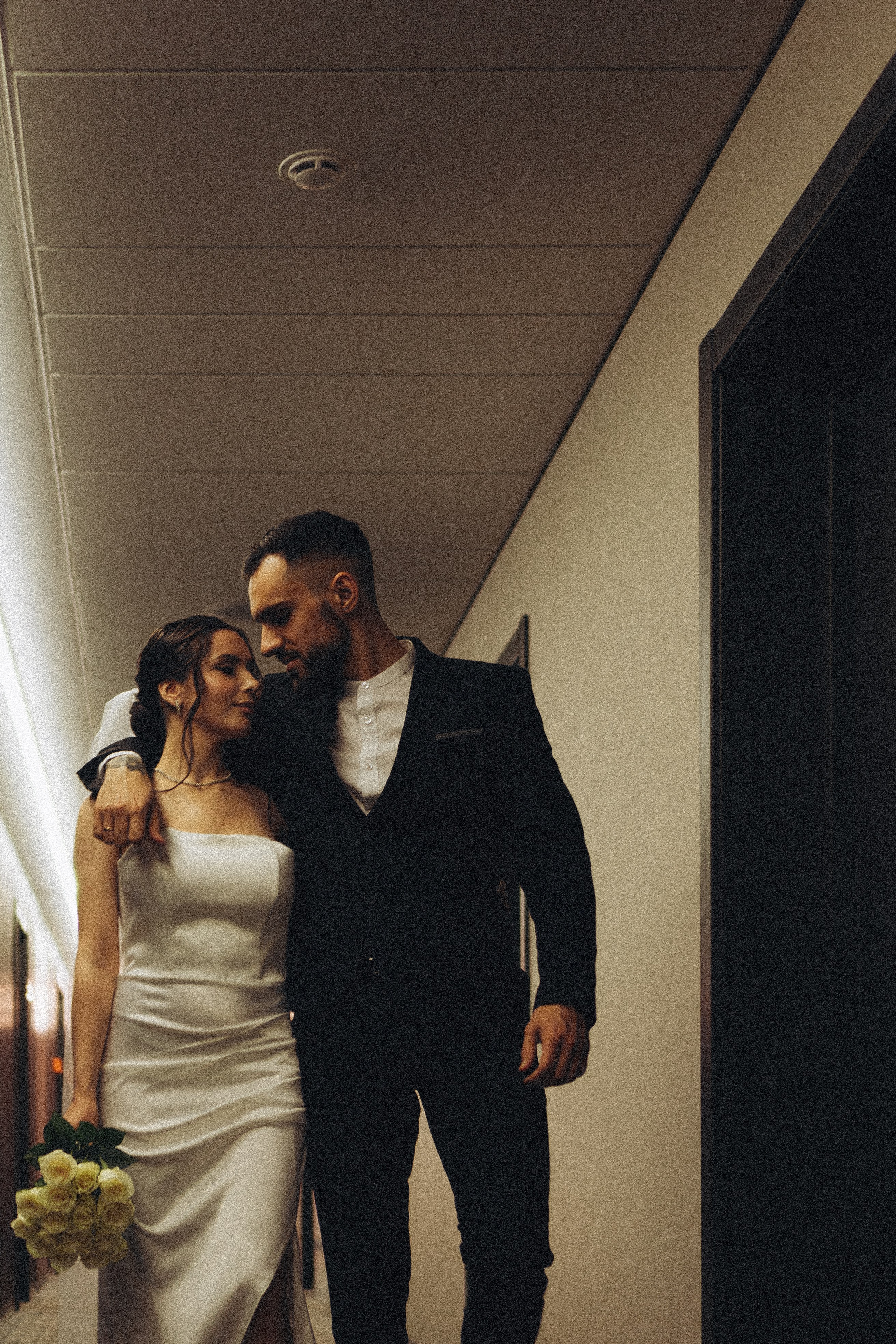 СВАДЕБНАЯ СЬЕМКА СБОРОВ ЖЕНИХА И НЕВЕСТЫ В ОТЕЛЕ И ТАКЖЕ ФОТОСЕССИИЯ В ОТЕЛЕЕ МЕГАПОЛИС БРЯНСК. Профессиональный фотограф, Санкт-Петербург — Виктория Богомолова