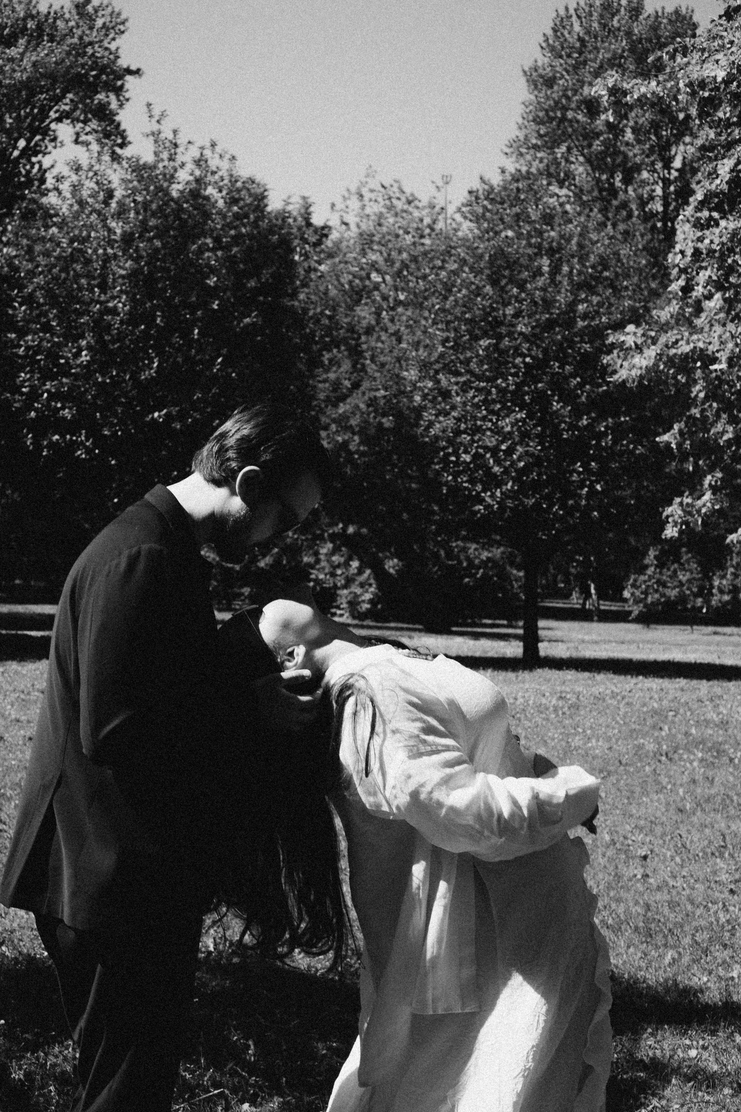 СВАДЕБНАЯ СЬЕМКА В ПАРКЕ ПОБЕДЫ И ПРОГУЛКА ПО МОСКОВСКОМУ ПРОСПЕКТУ. Профессиональный фотограф, Санкт-Петербург — Виктория Богомолова