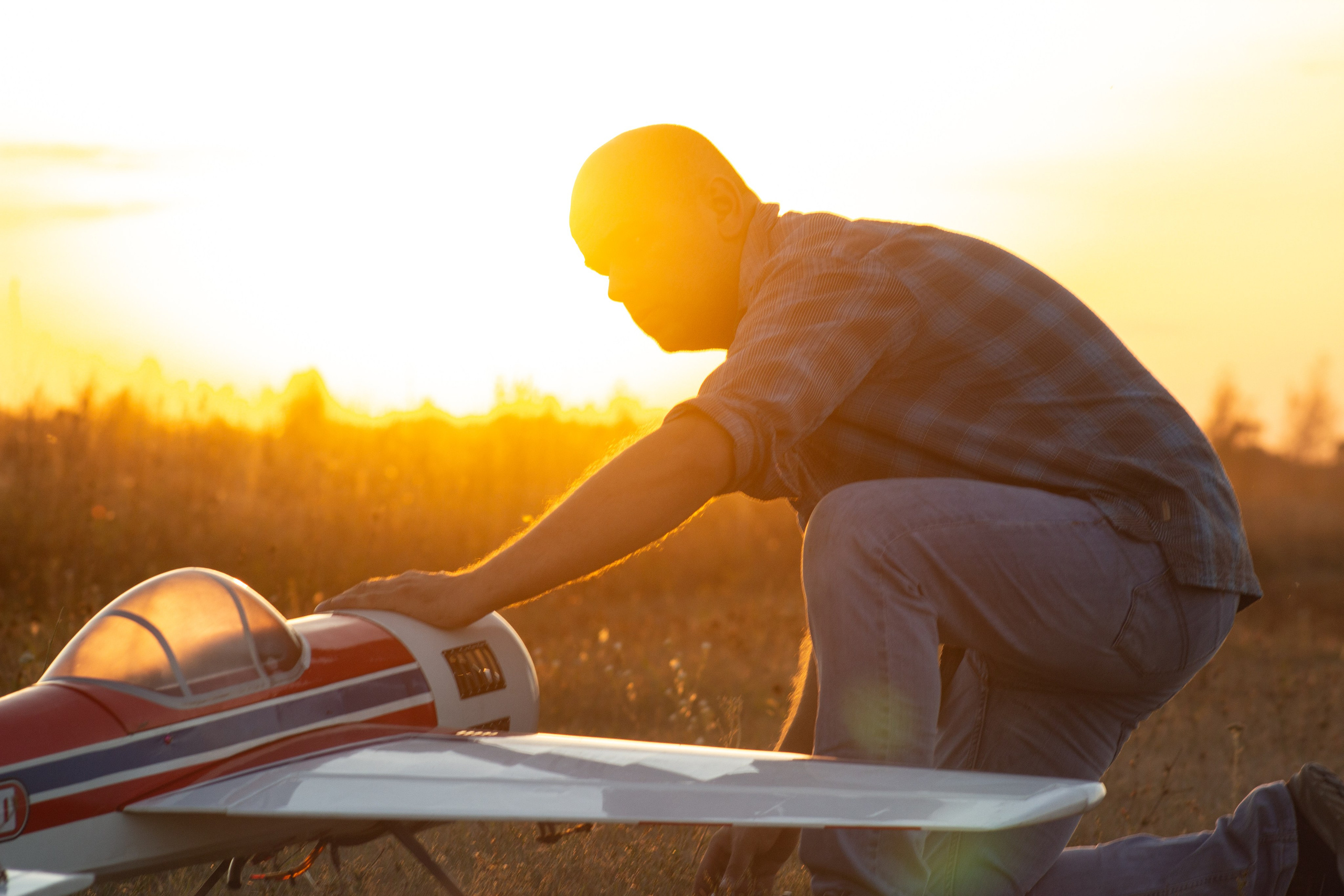 Plane. Lifestyle photographer Turku. I catch emotions in the frame