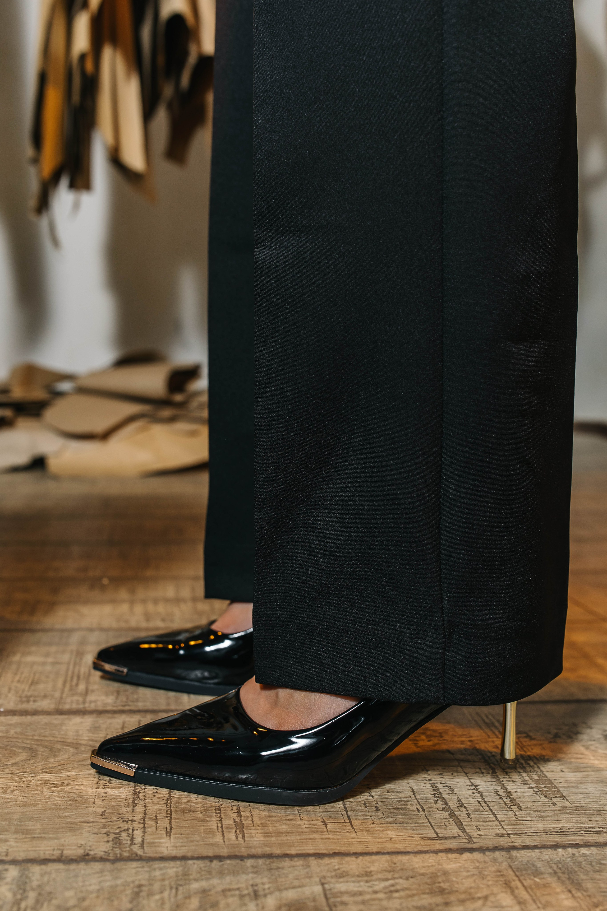 Реклама Брюк. Профессиональный фотограф