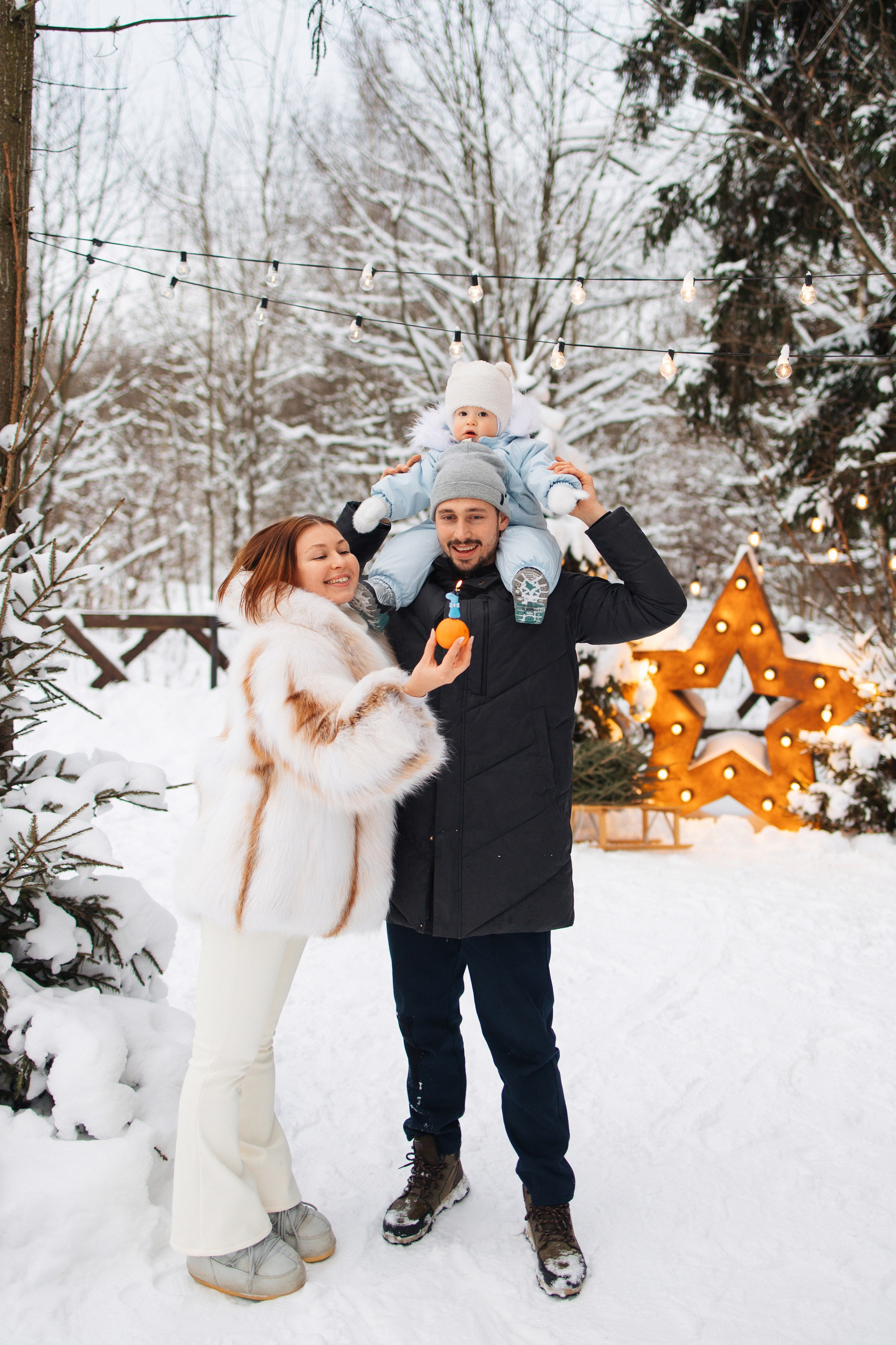 Ксения, Владимир, Леон, Шале в лесу. Семейный фотограф в Москве Марина Петра