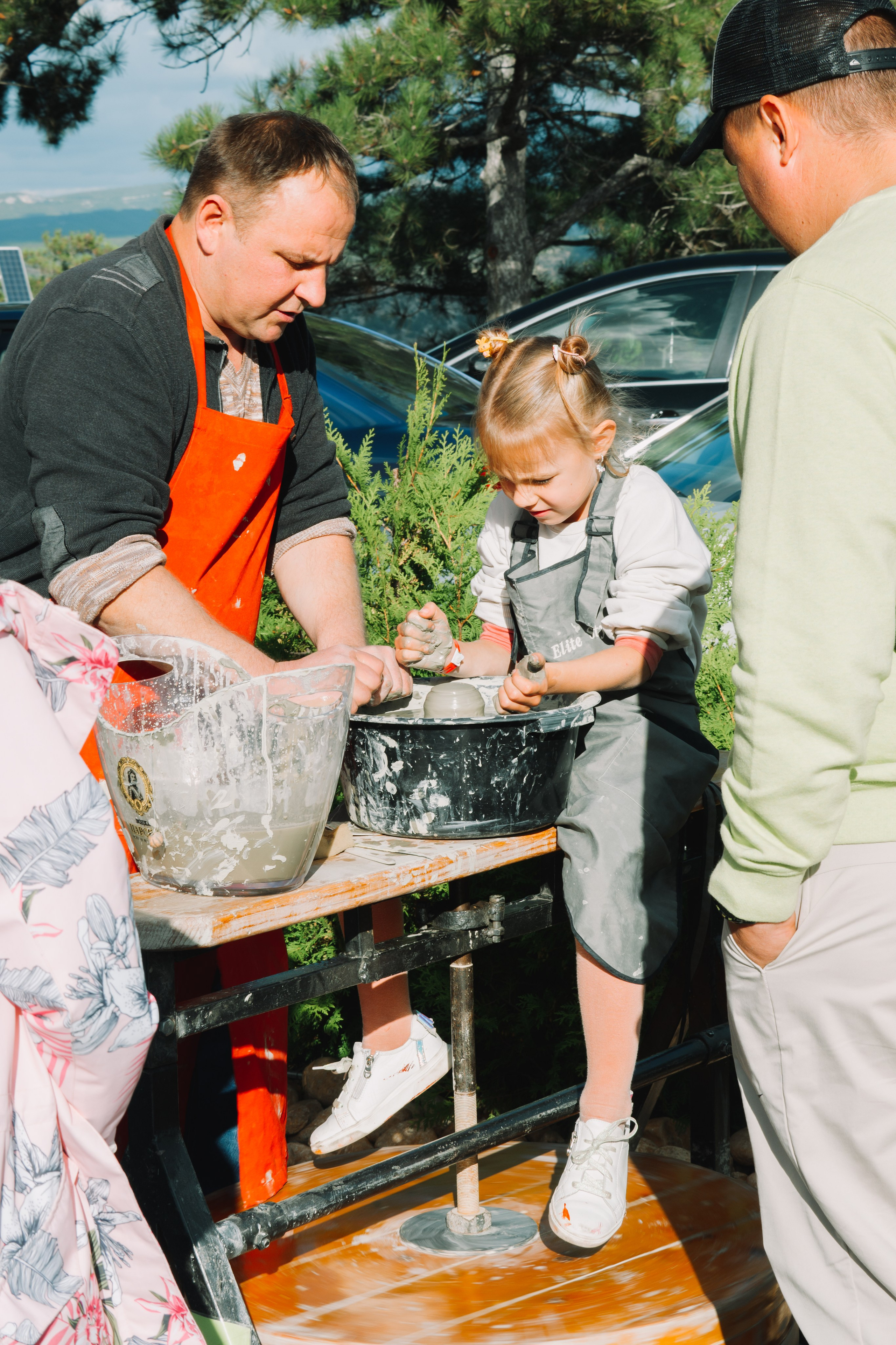 Mothers' Day Party. Fotograf Dmitrii Donets