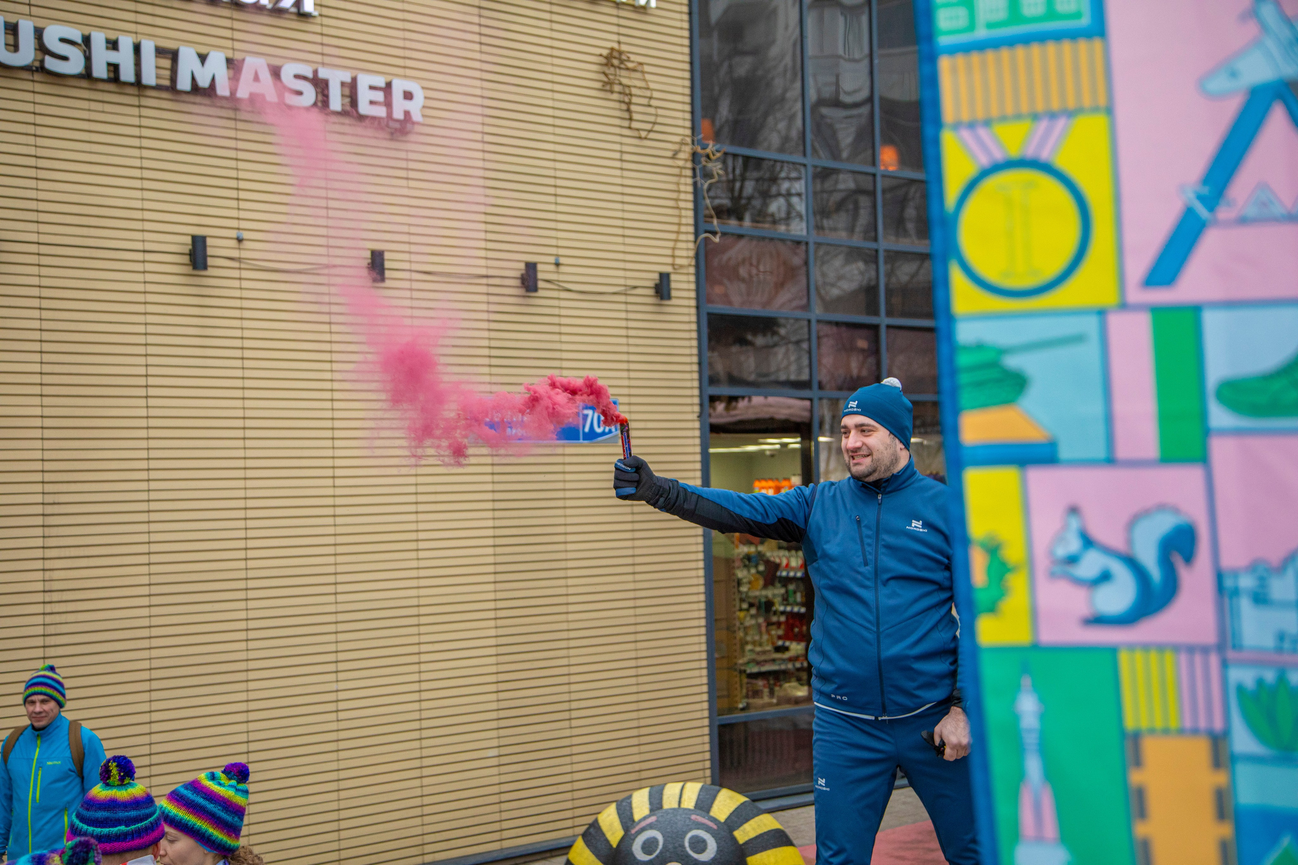 Марафон у дома, этап Химки 22.12.24. Фотограф Сергей Ловкий