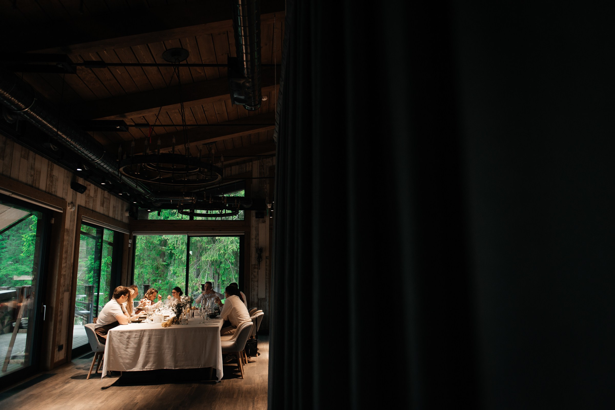 свадебный ужин в ресторане Чаща в Охта парке