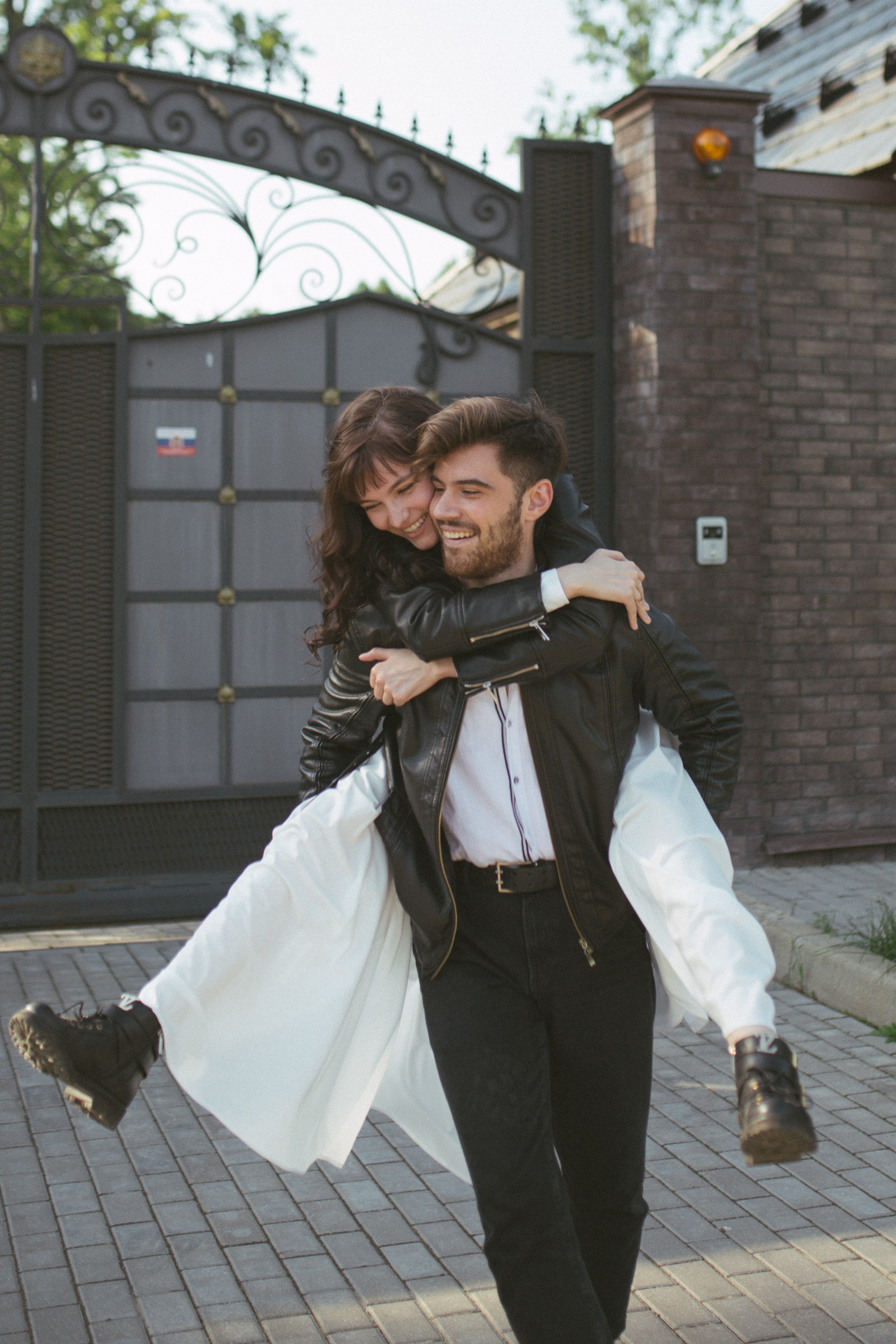 Love story с мотоциклом. Фото Радости. Свадебный и семейный фотограф в Москве Юлия Самойлова