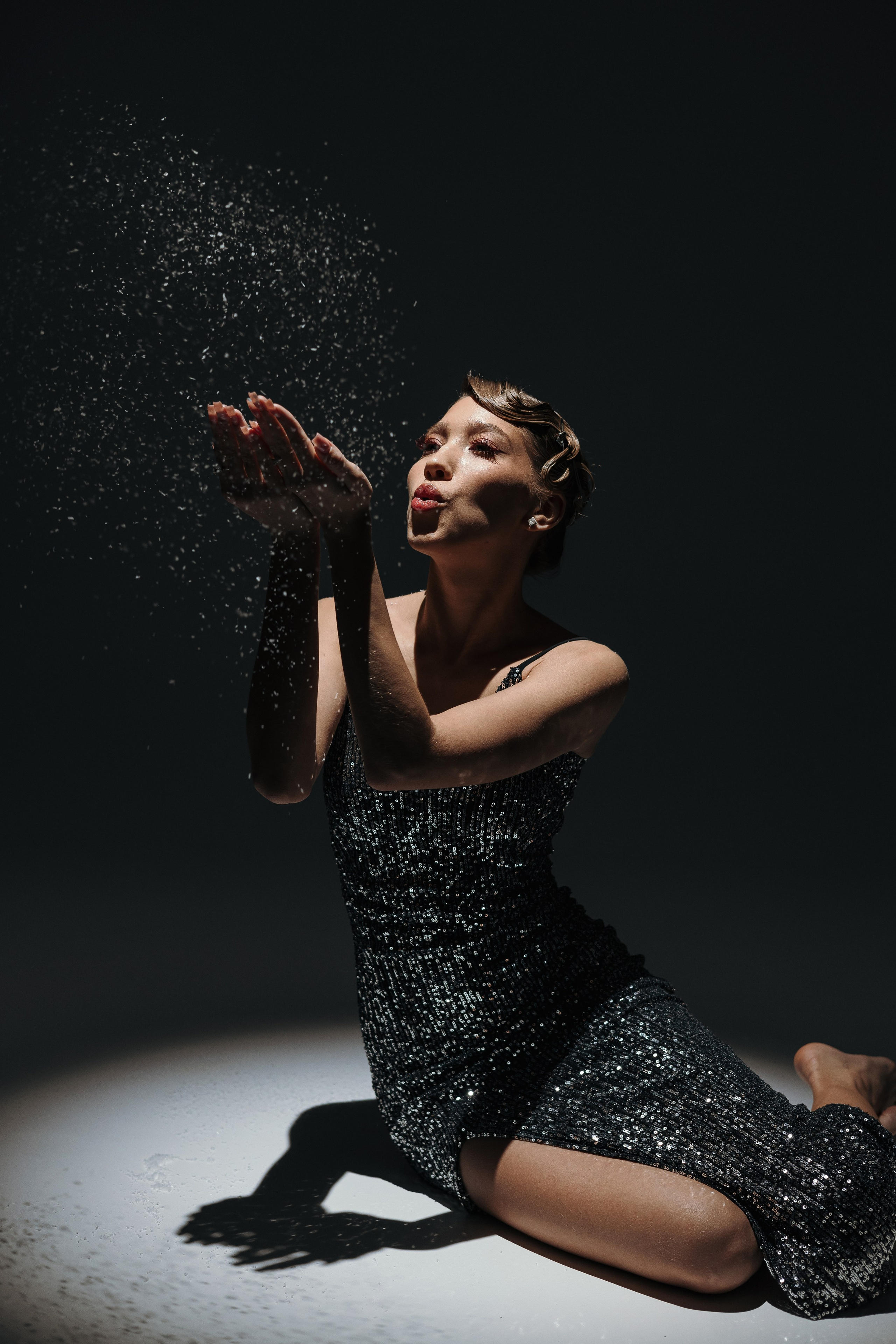 В студии. Асель Мурзина фотограф Казань