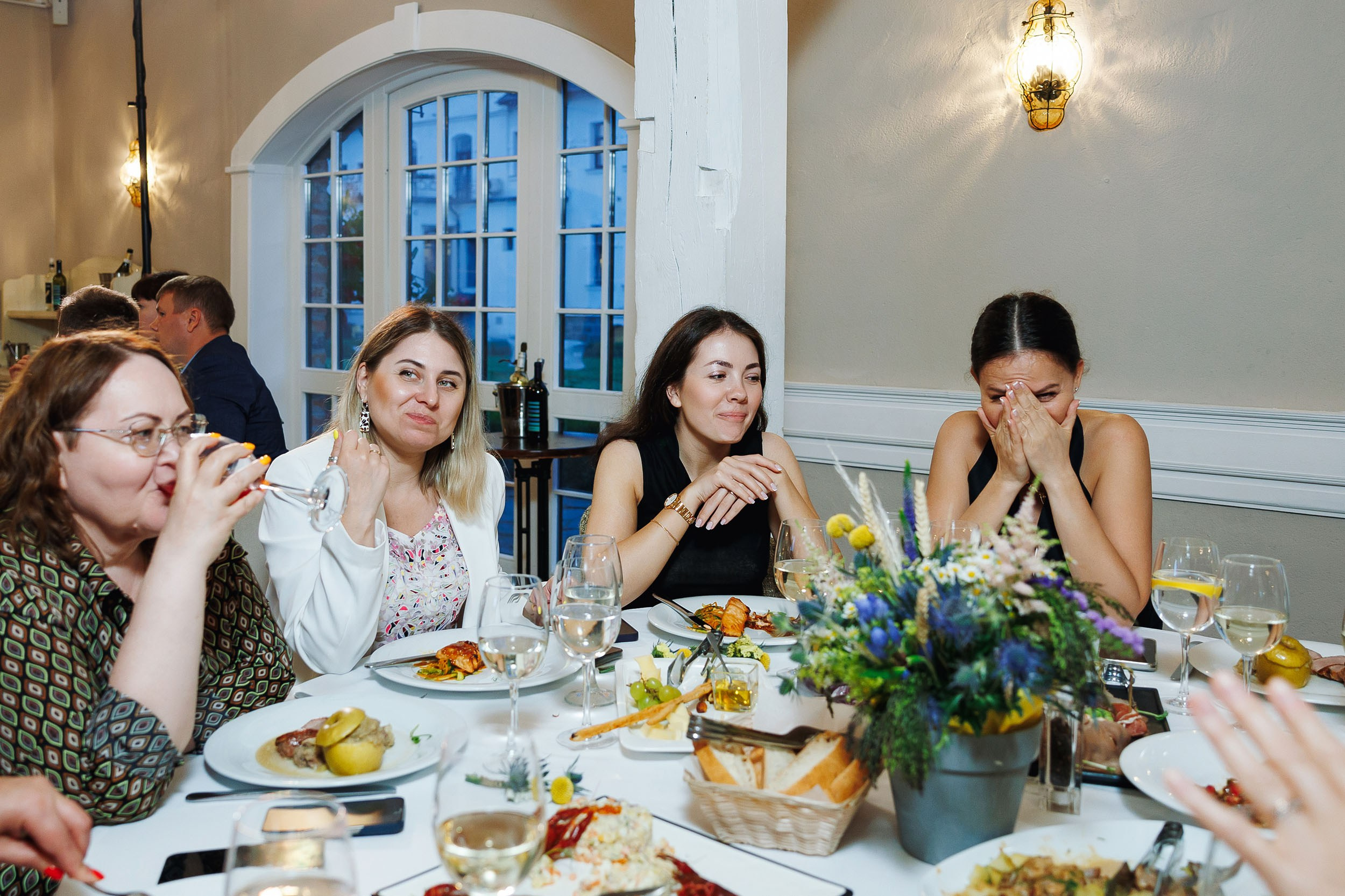 Корпоратив. Ужин в Усадьбе. KRIS KRUPINNIKOVA