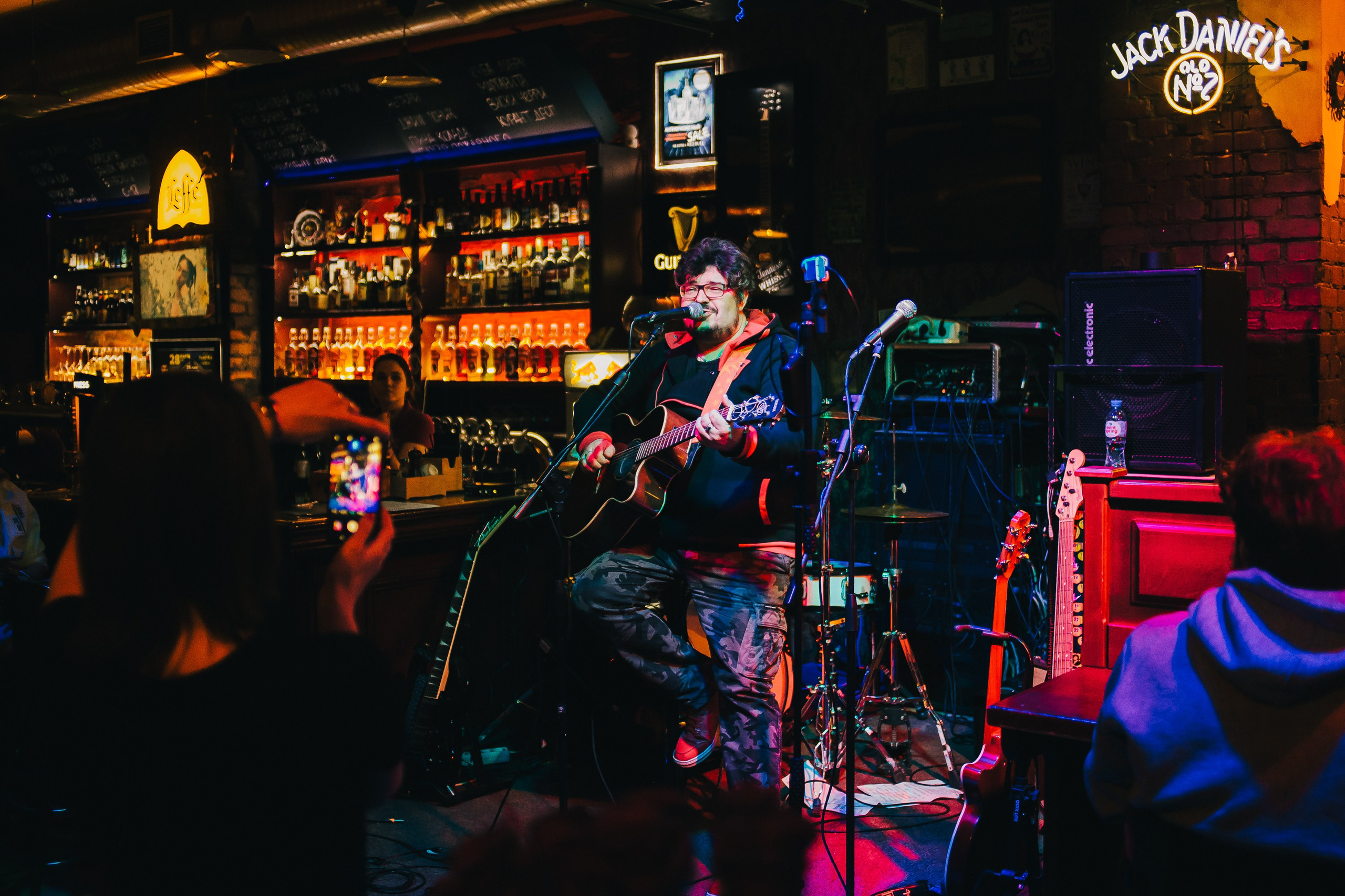 Томас 2023 The Бочка pub. Фотограф в Челябинске Ополихина Анна