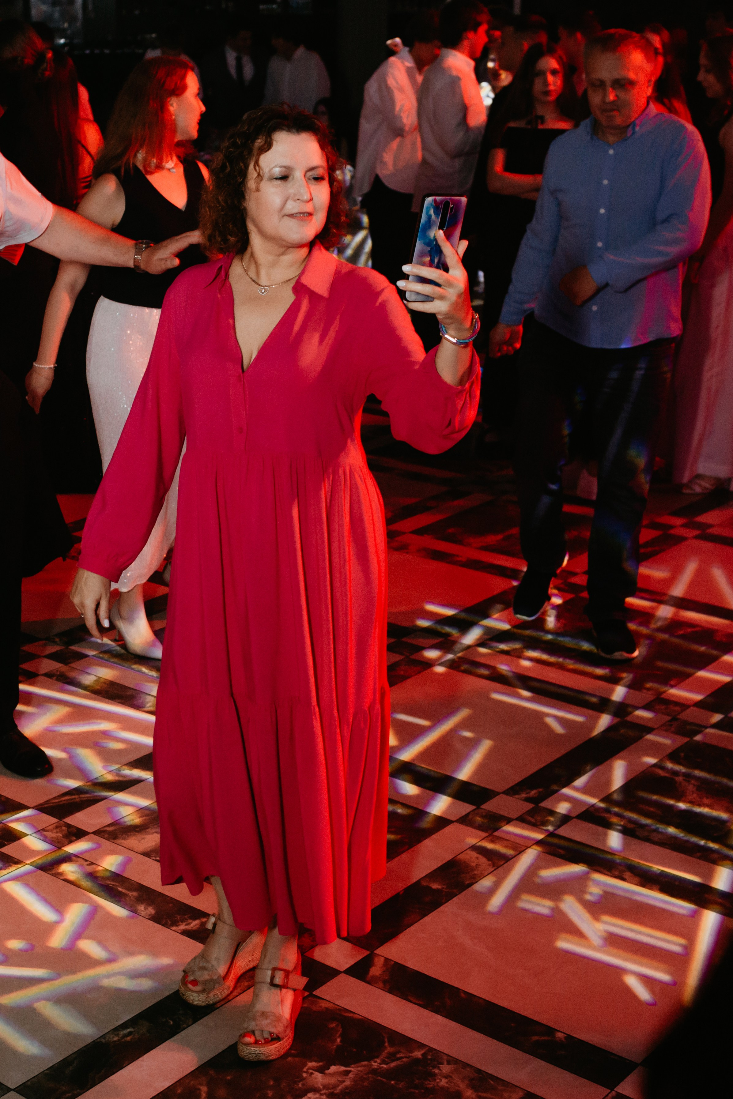 Выпускной 2025 (9класс) 124 школа. Фотограф в Челябинске Ополихина Анна