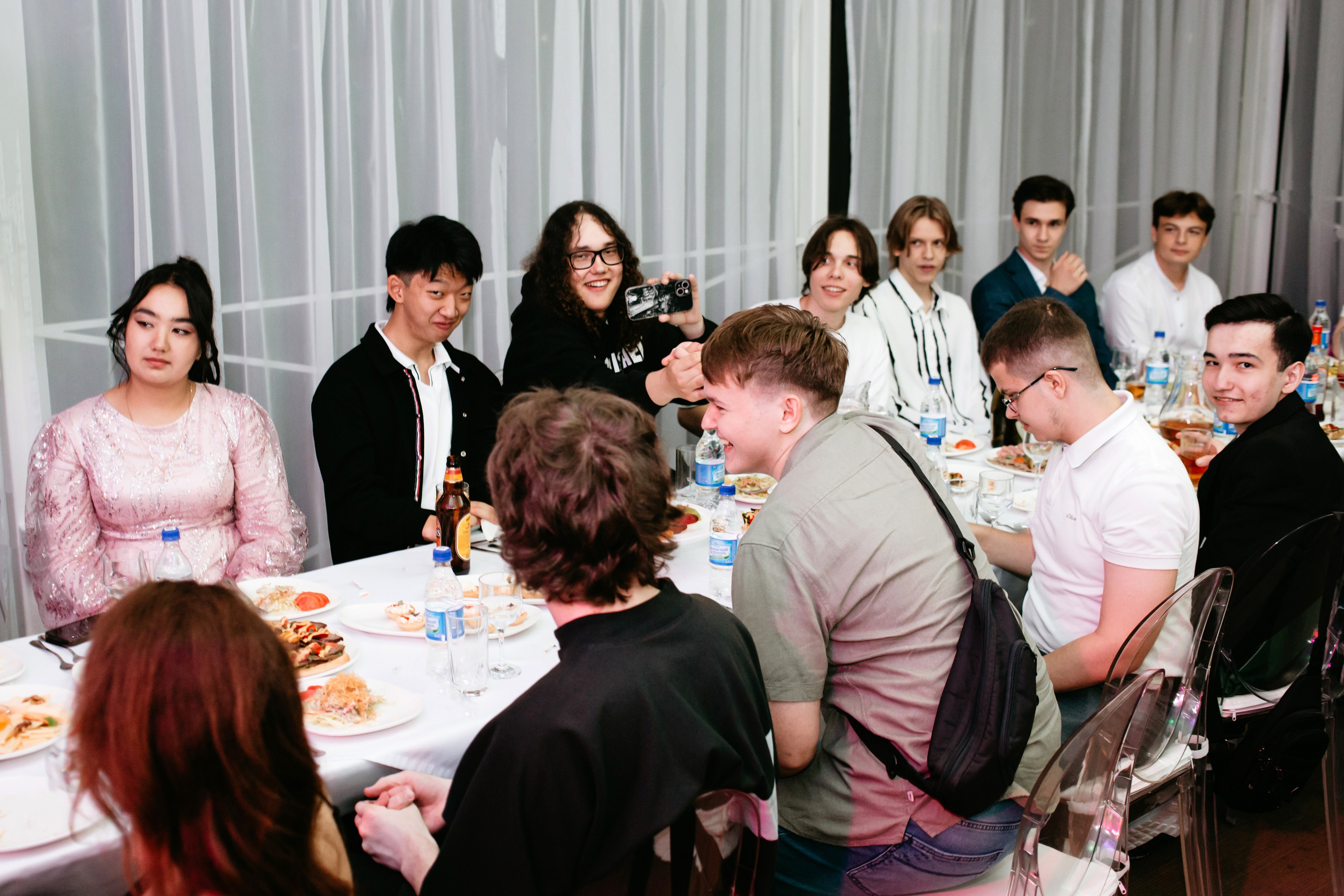 Выпускной 2025 (41 школа) 11 класс. Фотограф в Челябинске Ополихина Анна