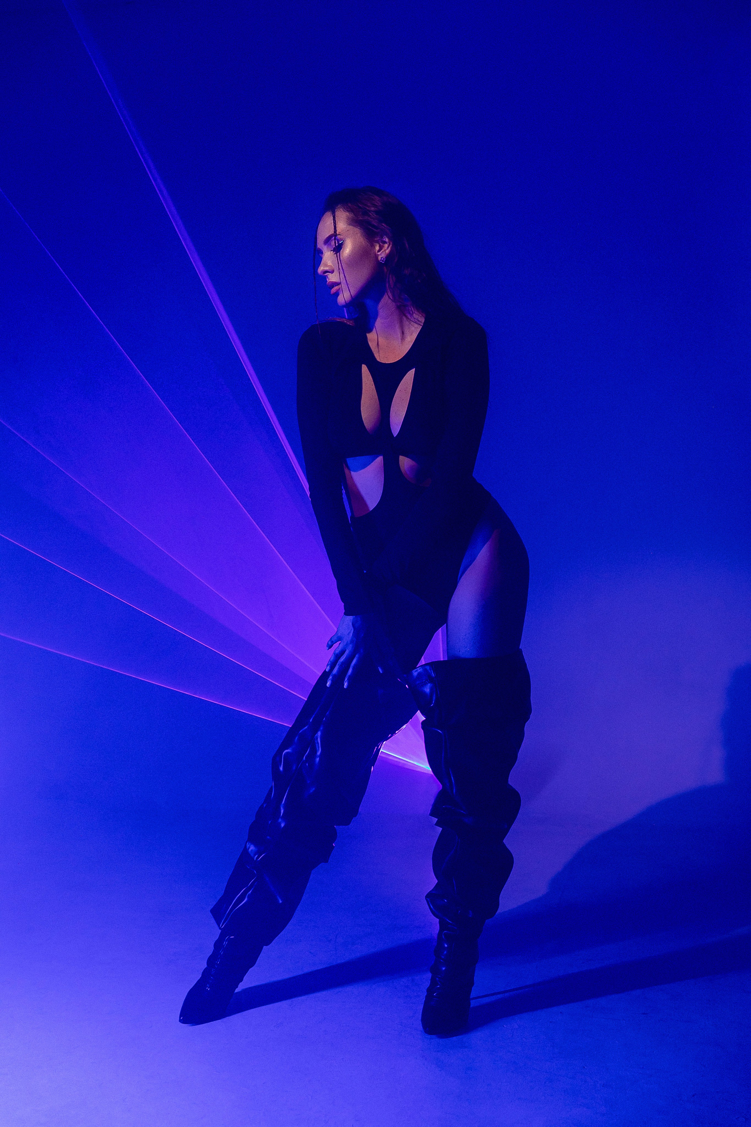 Фотосессия с лазером. Свадебный фотограф в новокузнецке