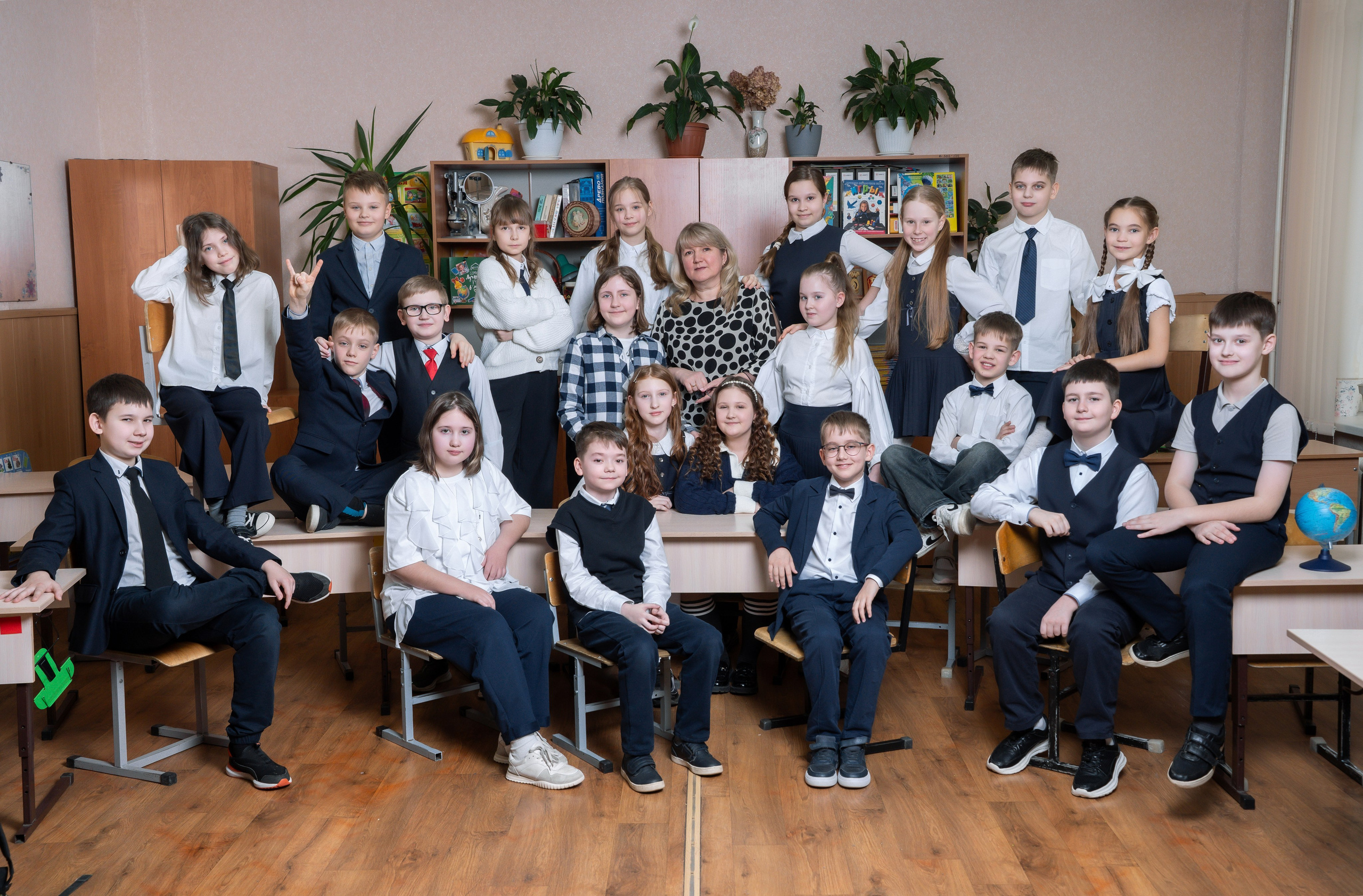 4 класс. Forteens Выпускные альбомы в Нижнем Новгороде
