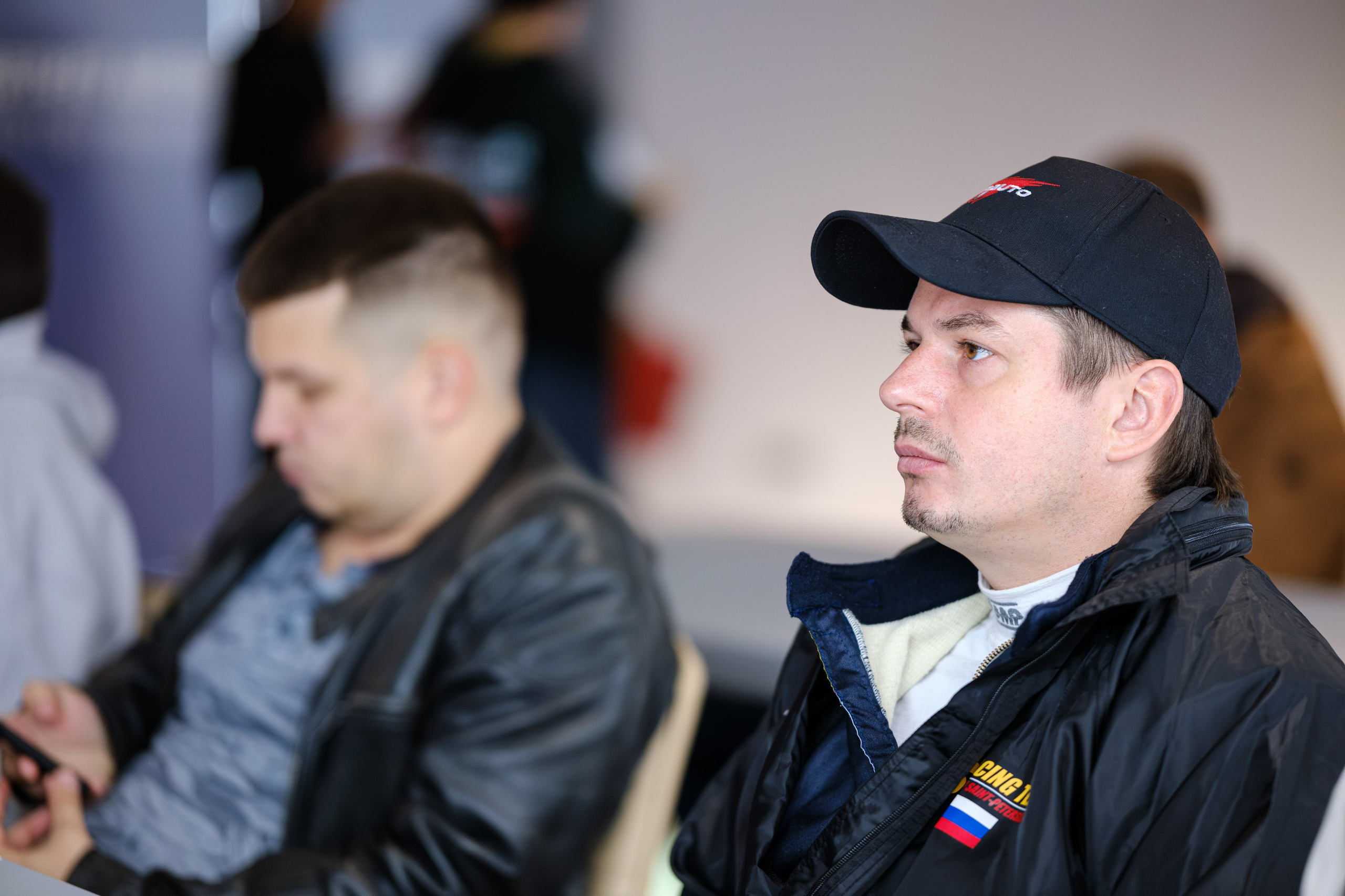 Российская серия гонок на выносливость. Авто и мотоспорт — фотограф Антон Медведев iCoguar