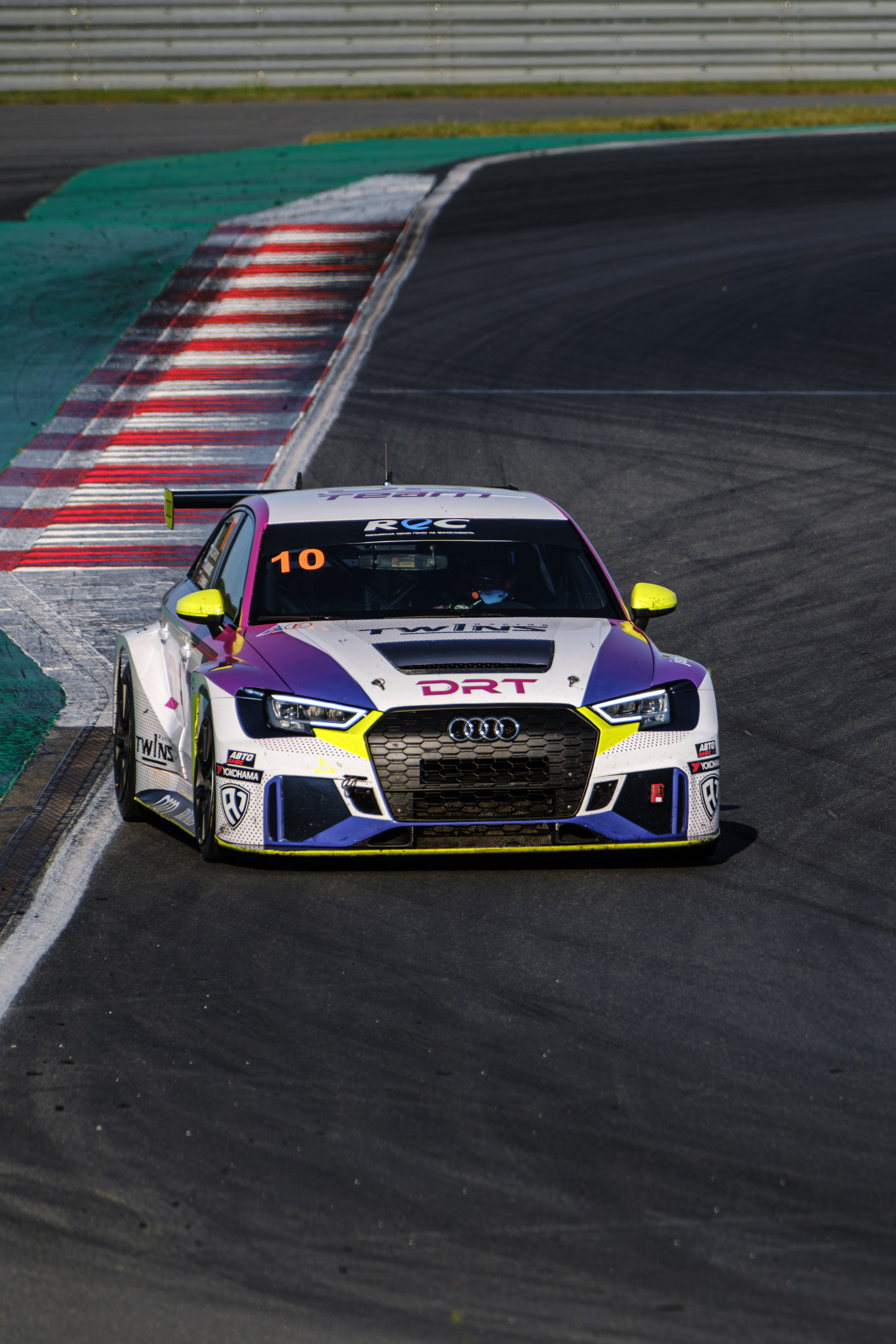 Российская серия гонок на выносливость. Авто и мотоспорт — фотограф Антон Медведев iCoguar