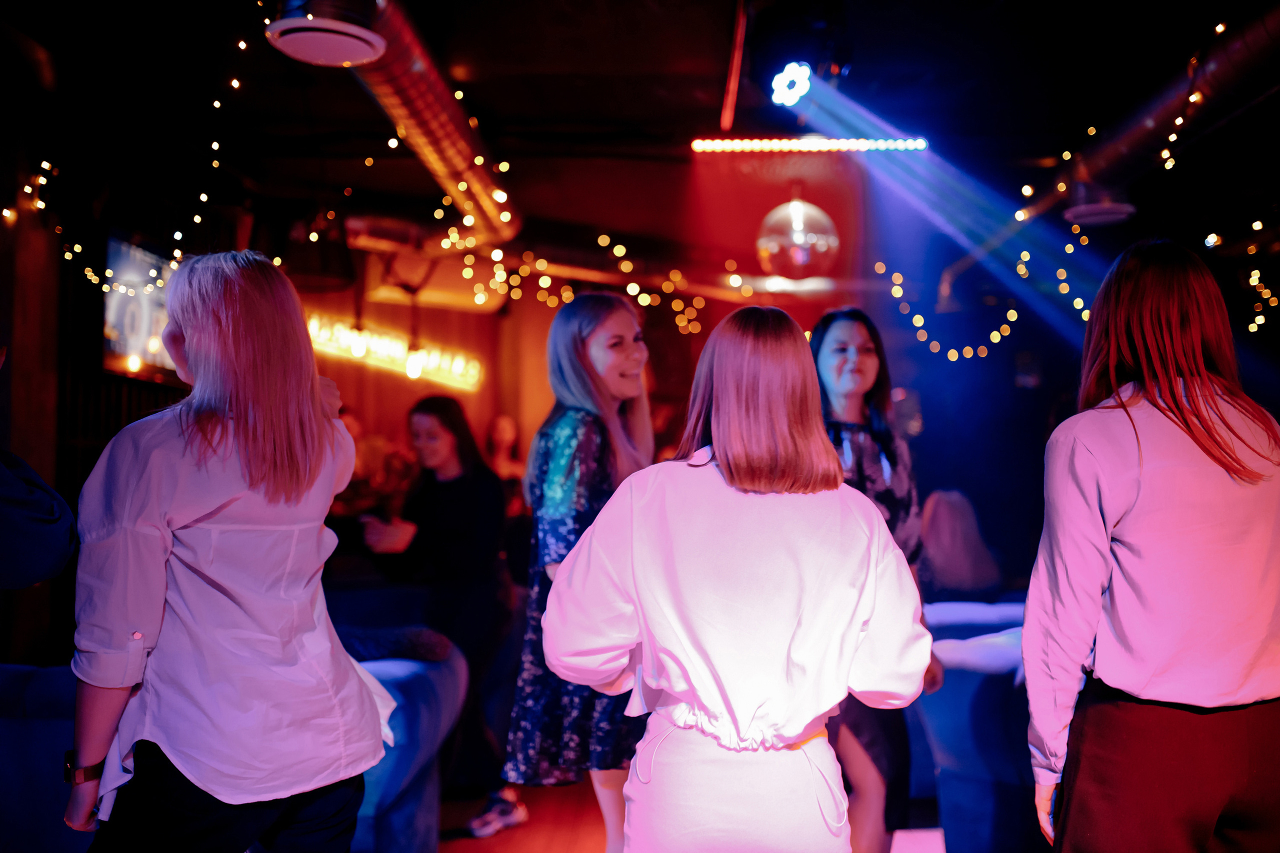 14\05\2022 Караоке в Мяте на Спортивной. Мята Спортивная — Кальянная, караоке, бар в Минске