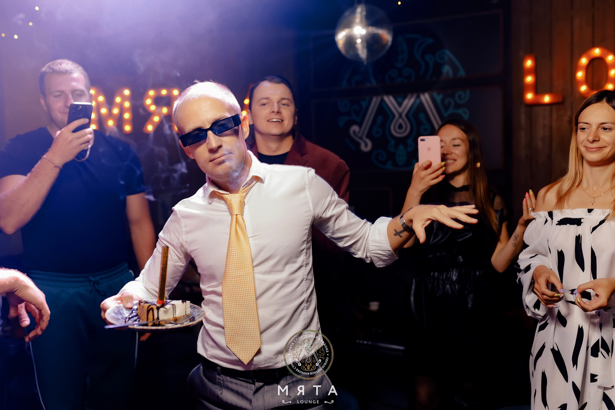 30\07\2022 90-е в Мяте на Спортивной. Мята Спортивная — Кальянная, караоке, бар в Минске
