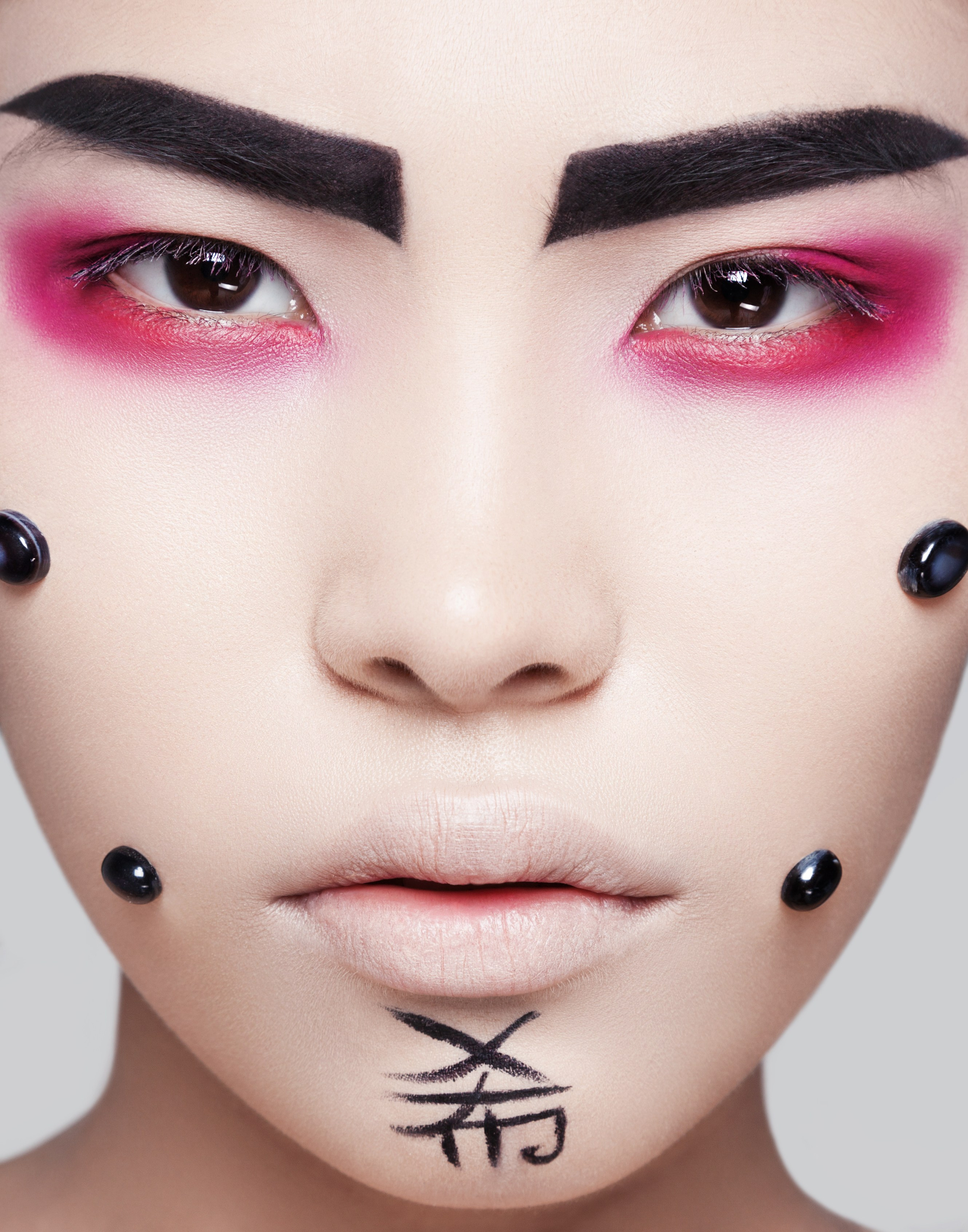 Альбом бьюти. Звездный фотограф Алина Голубь. Москва