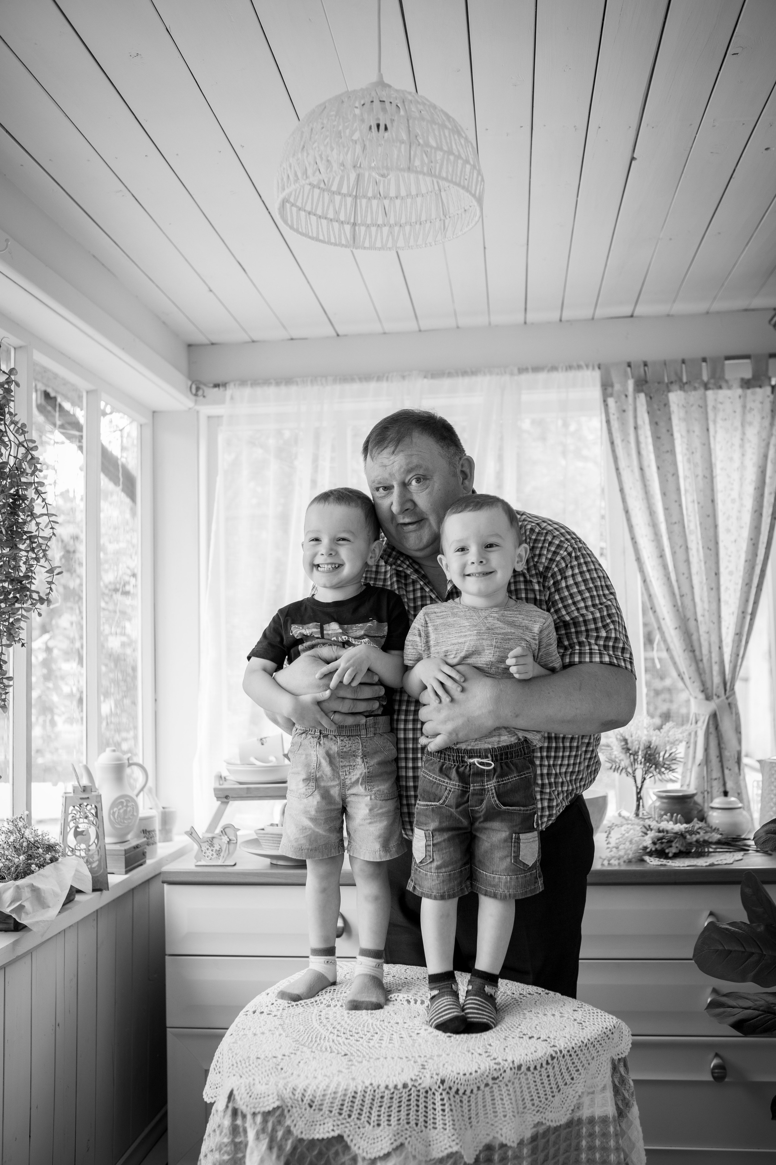 Семейная фотосессия на даче. Фотограф в Железнодорожном и Балашихе