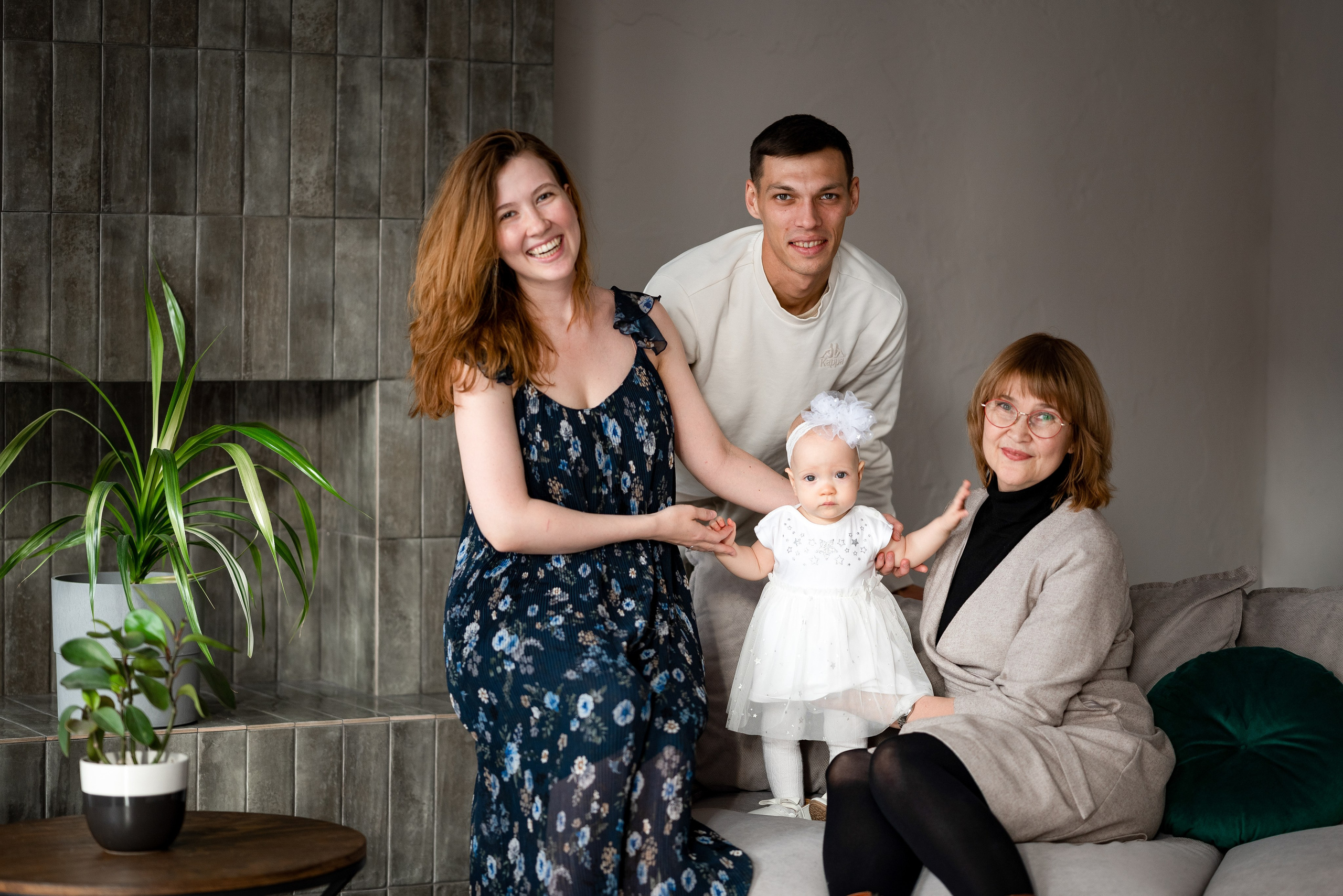 Александра, Владимир, Людмила и Мирослава. Семейный и детский фотограф Лариса Ерданова в Екатеринбурге