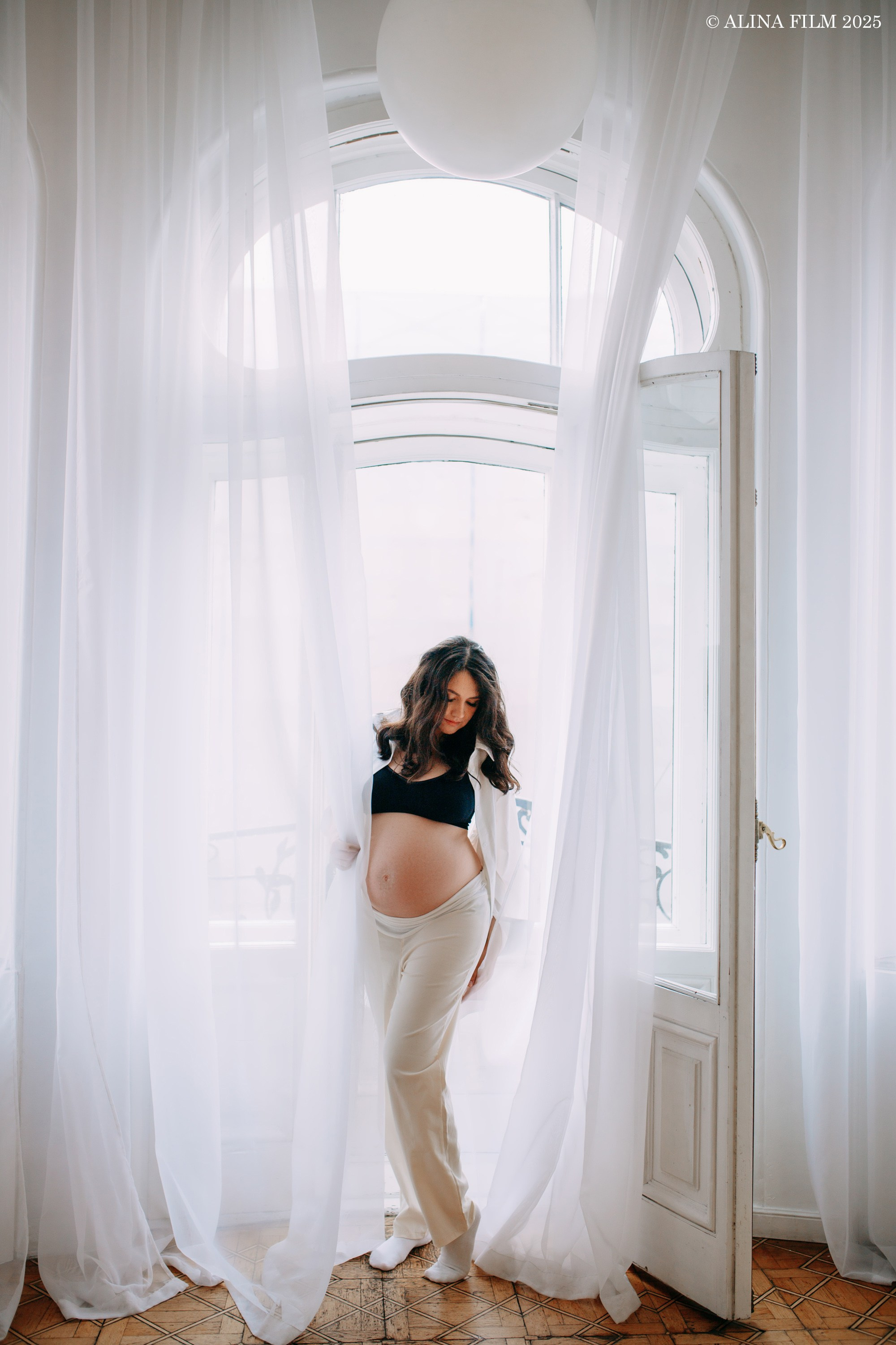 Фотосессия беременности в стиле минимализма. Фотограф в Санкт-Петербурге Alina Film