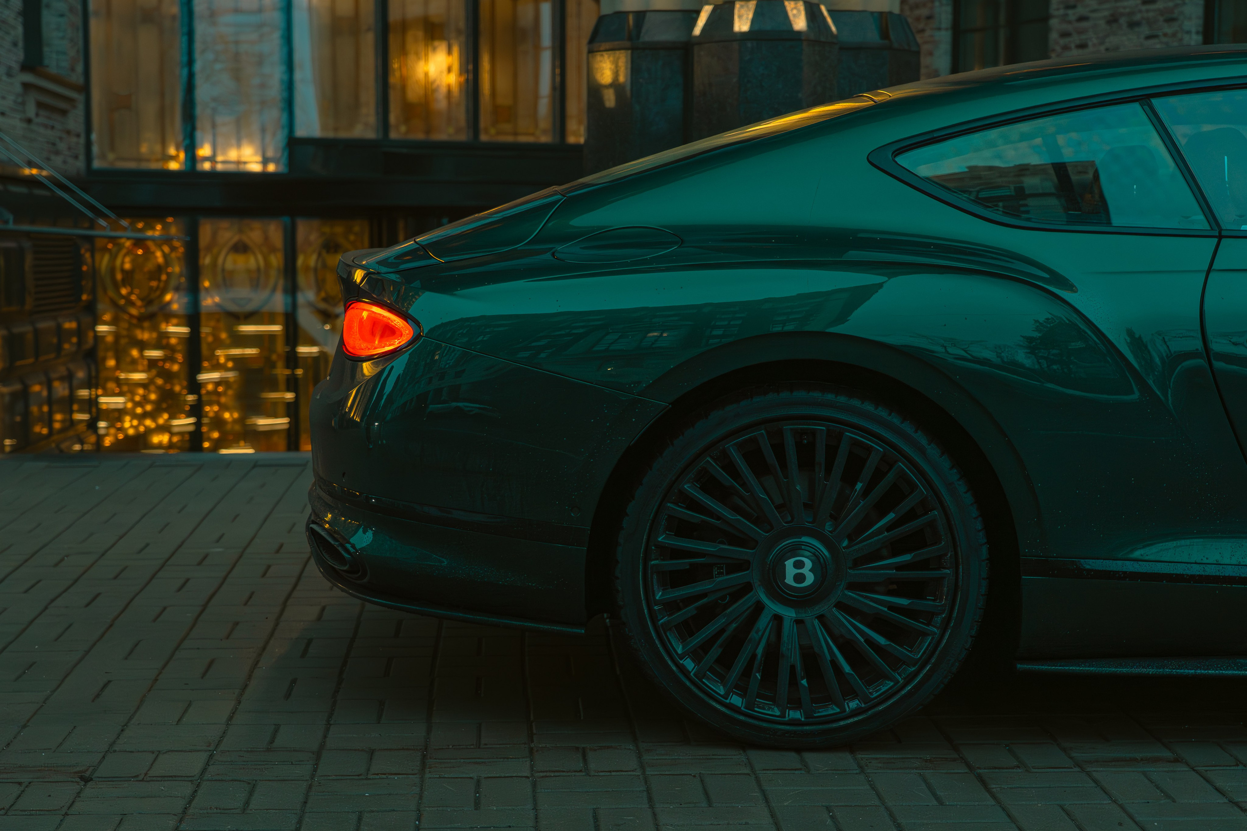 Bentley Continental. Видеограф и фотограф в Санкт-Петербурге