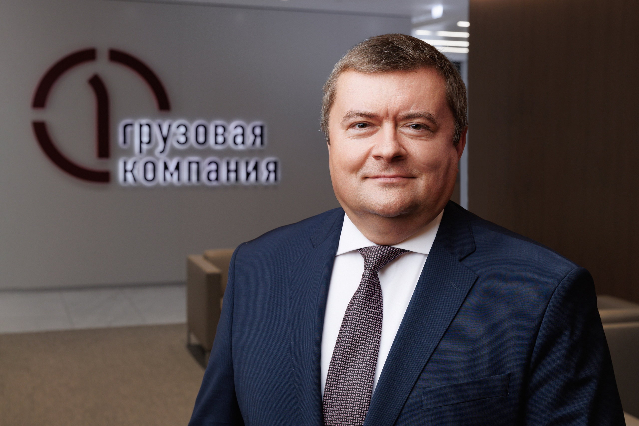 Oleg Romanov. Commercial photographer | Anton Ermakov