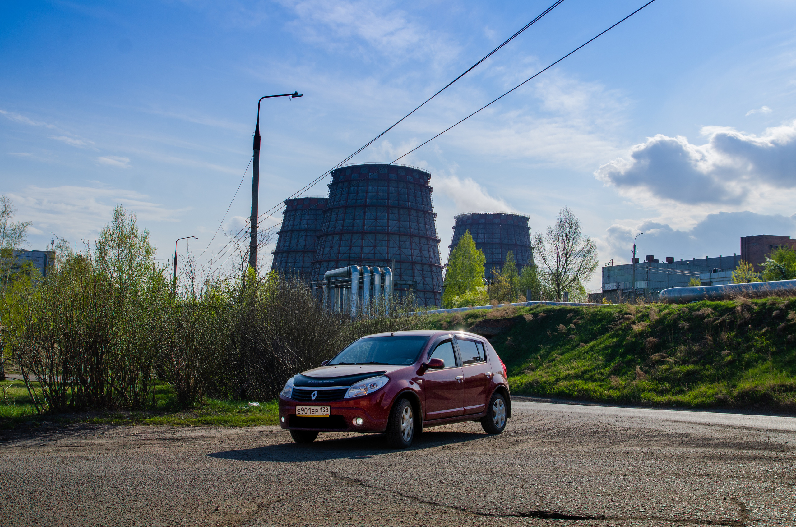 Renault Sandero. Фотограф, видеограф и пилот дрона на Байкале