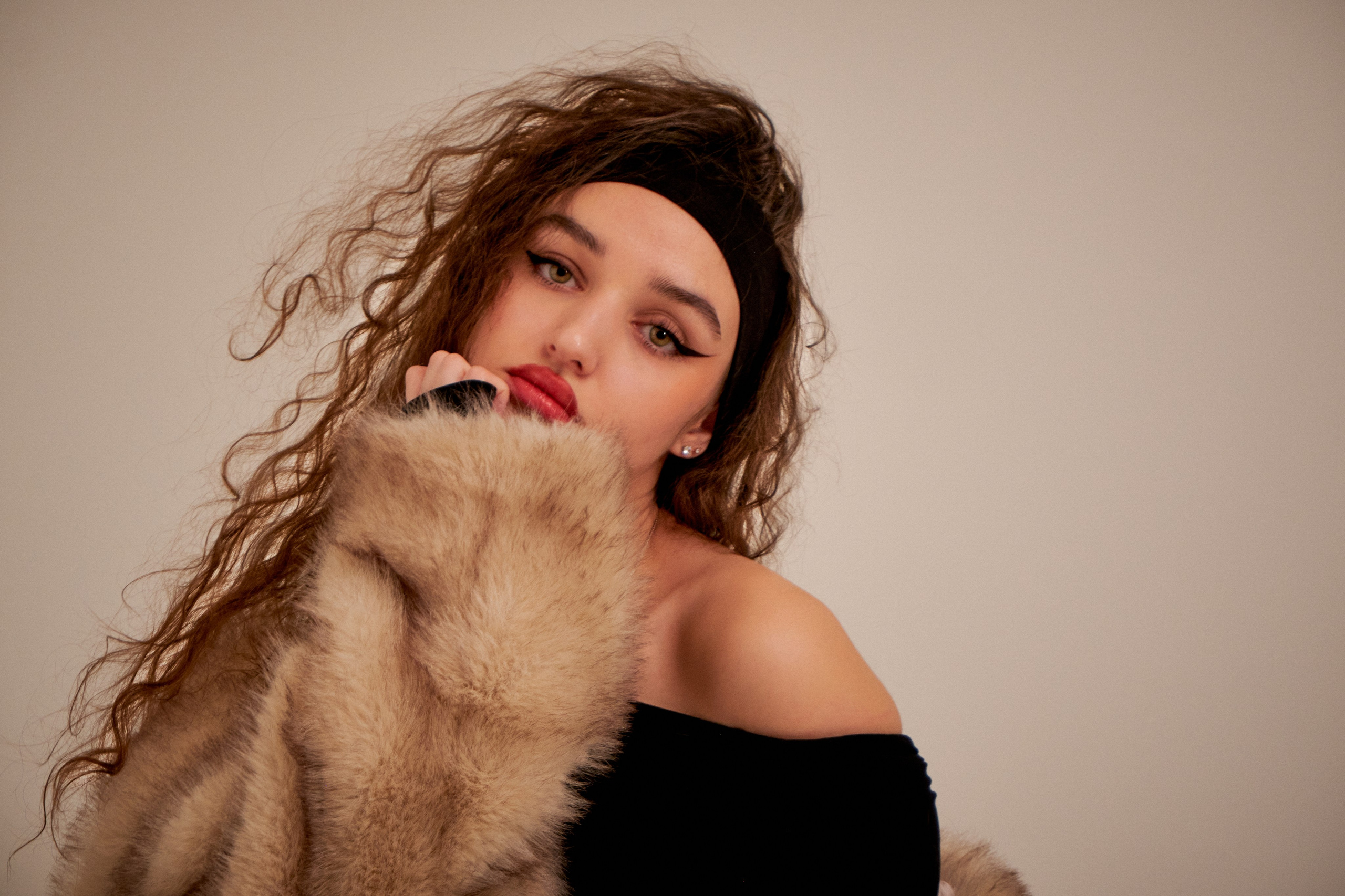 Фотосессии на циклораме. Арт-фотограф Игорь Громов в Томске