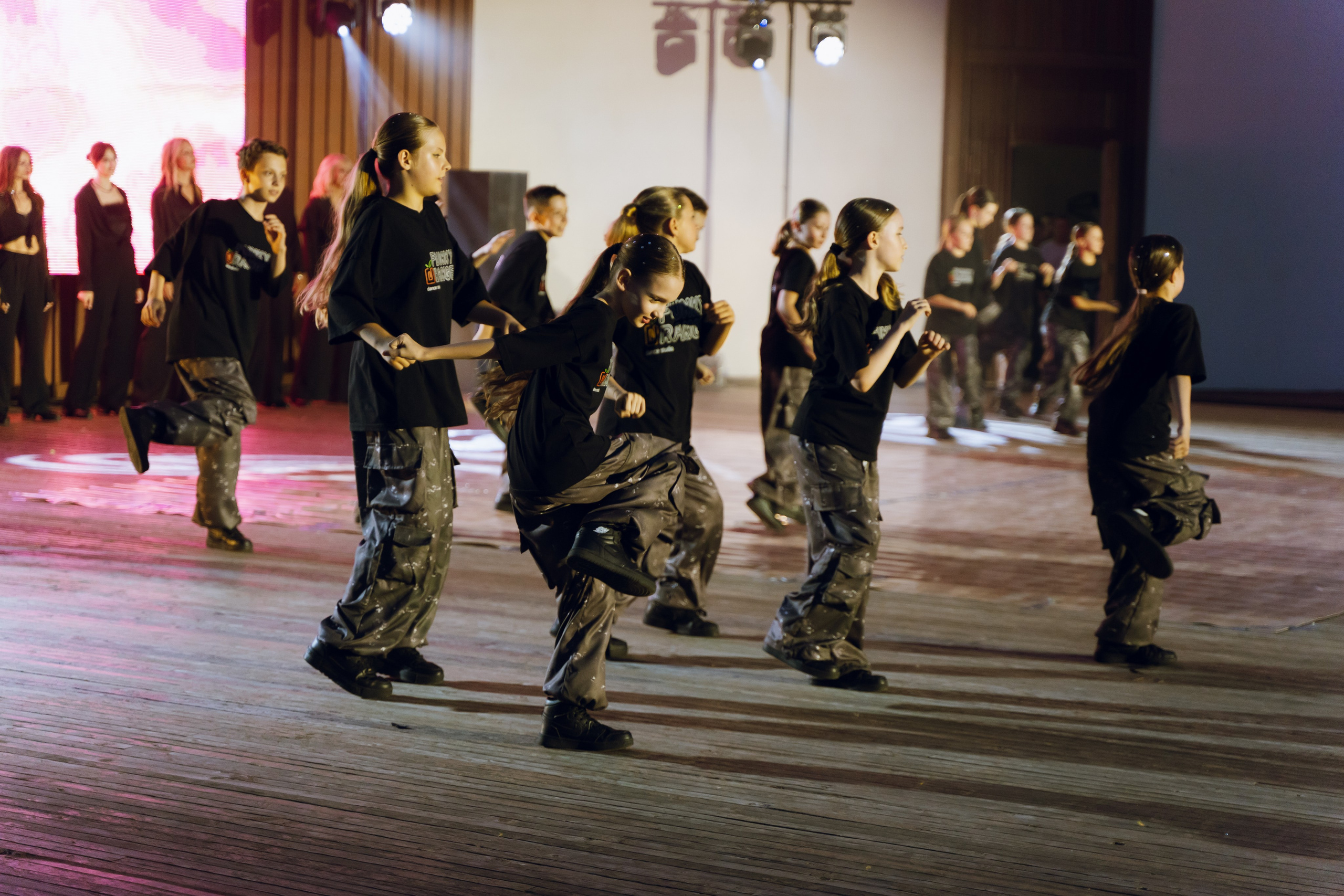FUNKY ORANGE отчетный концерт 2025. Фотограф Надежда Погребняк | Рязань | Москва