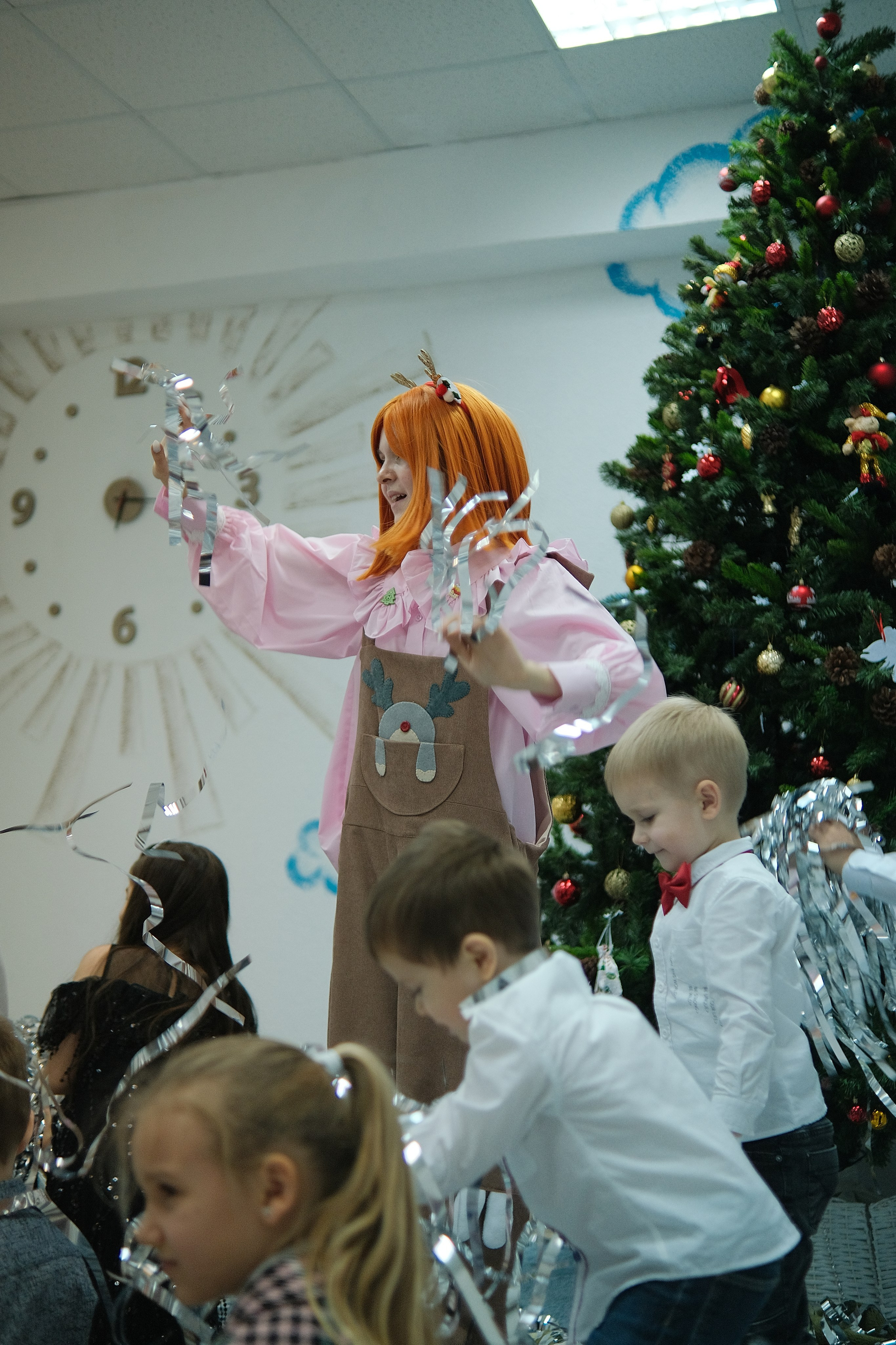 Мир знаний (Новогодний утренник). Serg_film