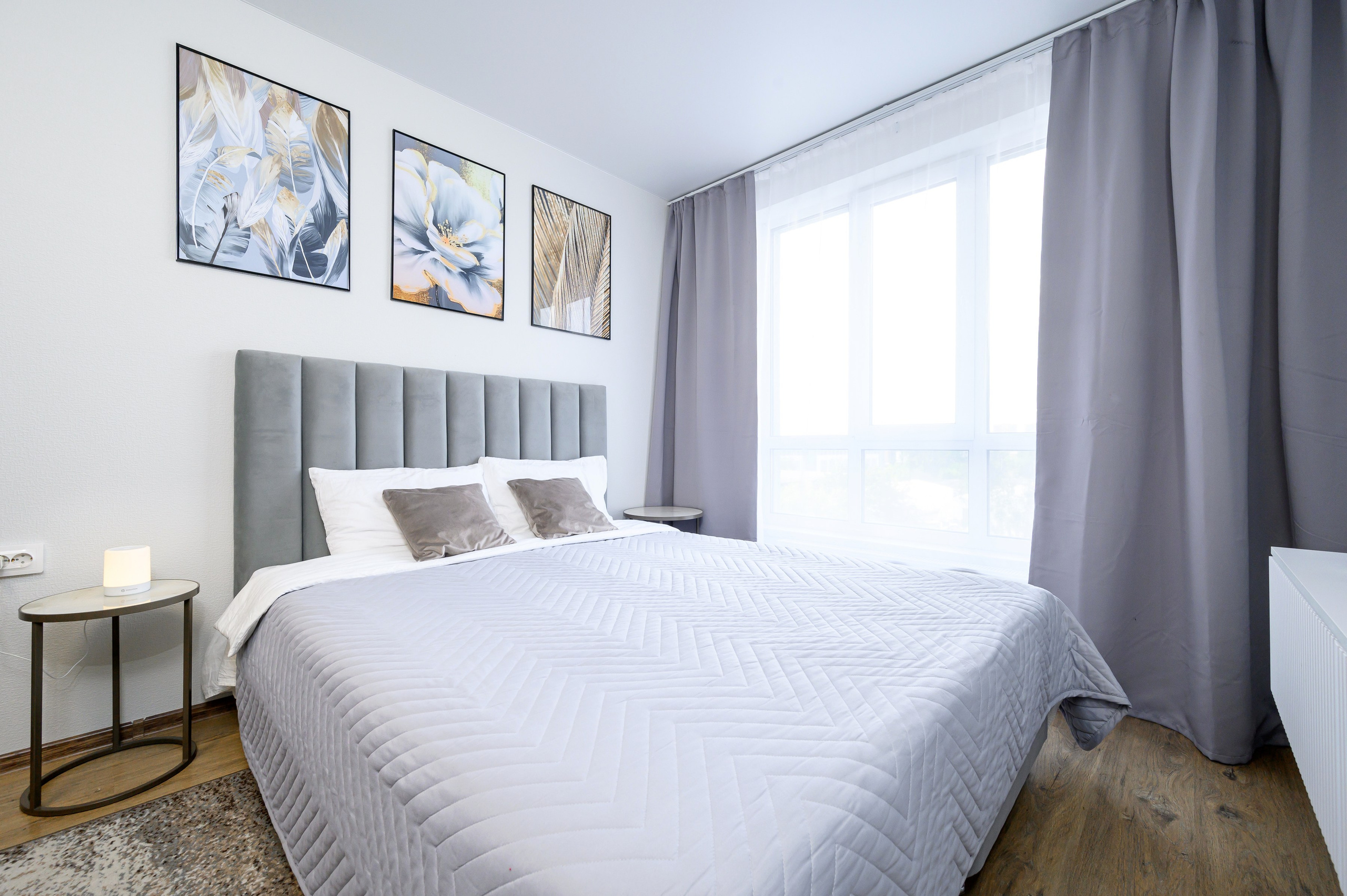 Студия на Варфоломеевской. Интерьерный фотограф. Фото- видеосъемка недвижимости Санкт-Петербург