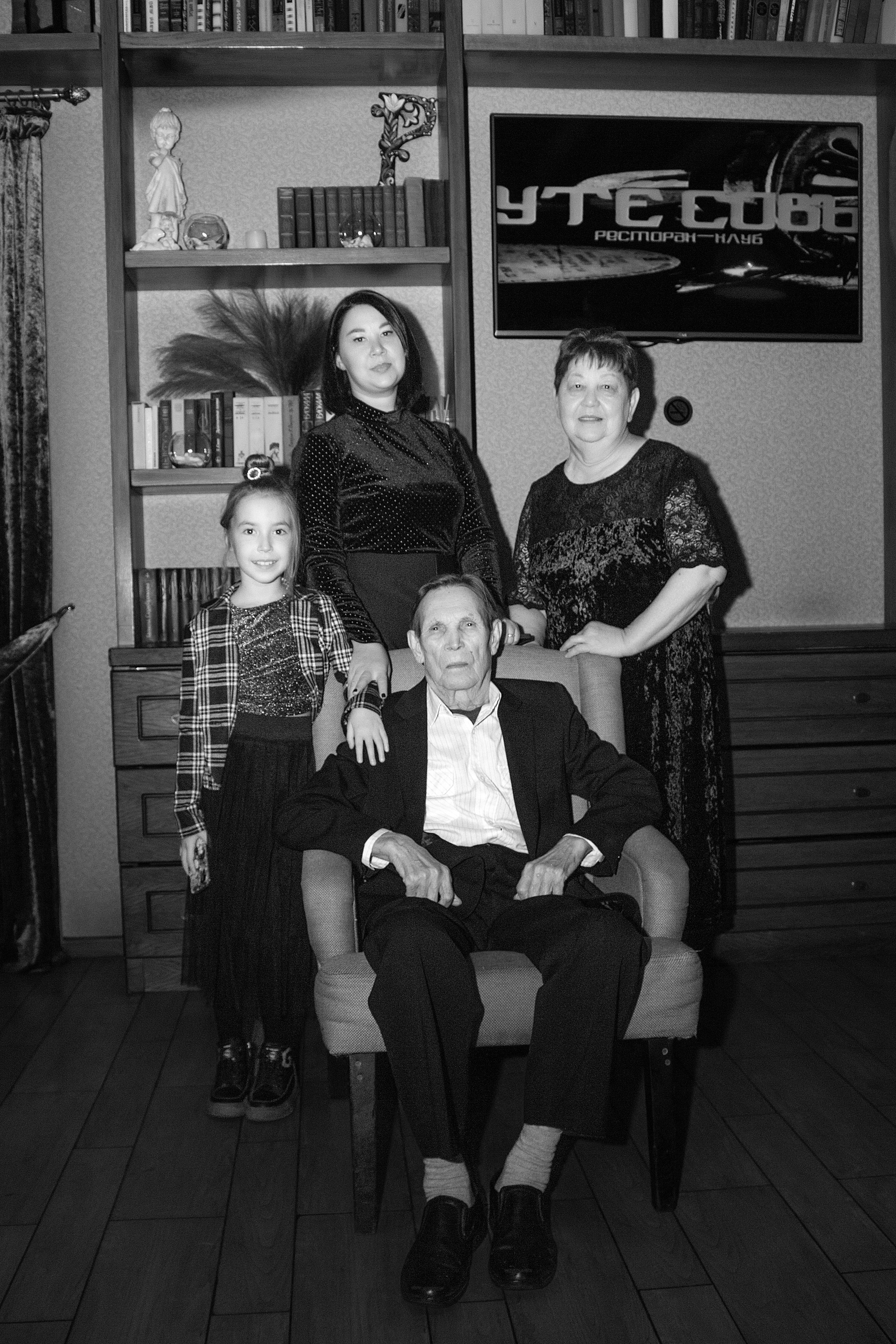 Юбилей. Фотограф Анастасия, СПб: живые семейные и женские фотосессии без позирования, наполненные эмоциями