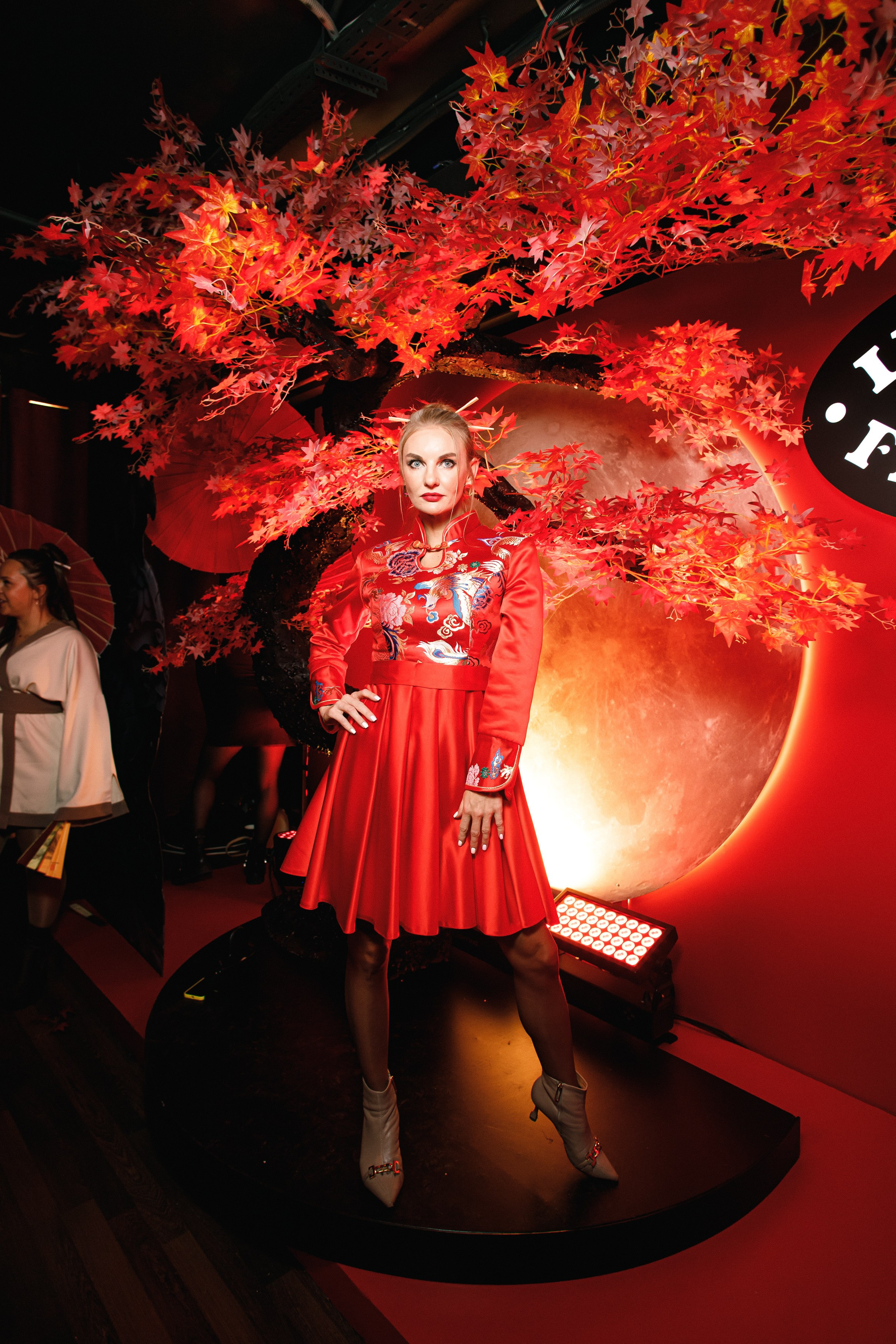 ILLEGAL FRIENDS | ASIA. СВОИ. ФОТООТЧЕТЫ-СОБЫТИЯ-МЕСТА