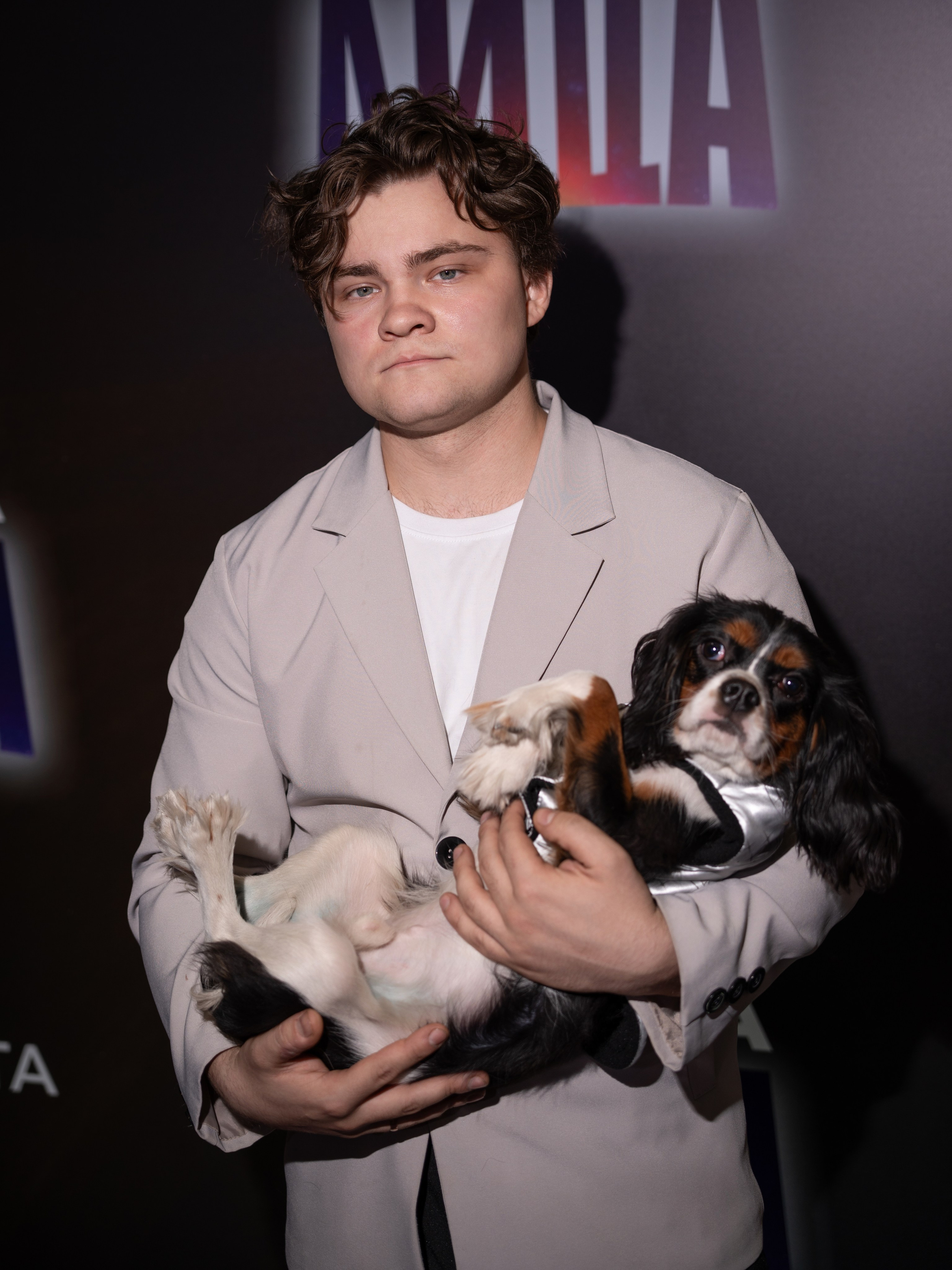 Космическая собака Лида. Премьера Космическая собака Лида. Фильм Космическая собака Лида. Космическая собака Лида смотреть. Каро 11 Октябрь