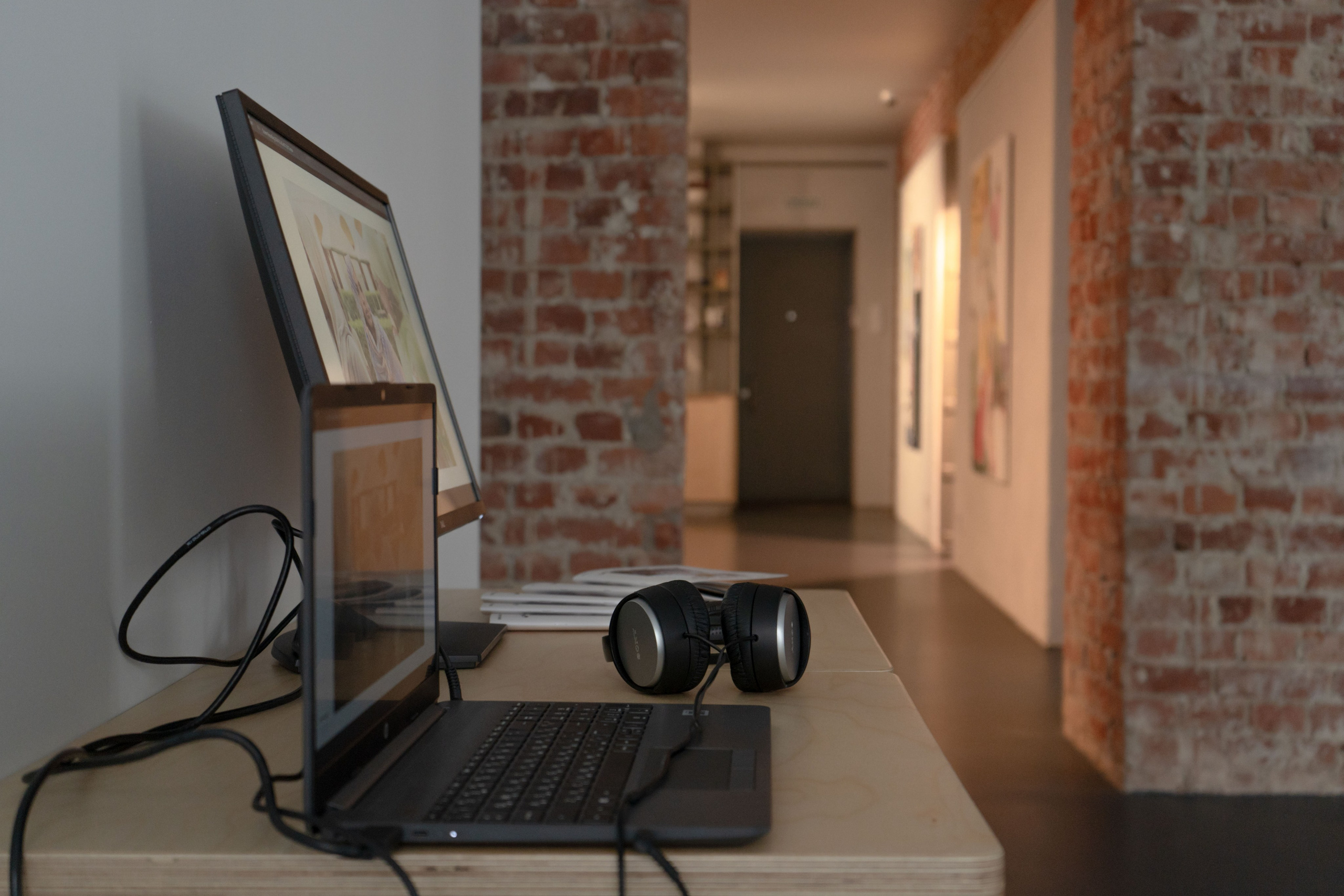 Экспозиция «Бина» Вероники Рудневой-Рязанцевой. Юля Мурашова портретный и документальный фотограф