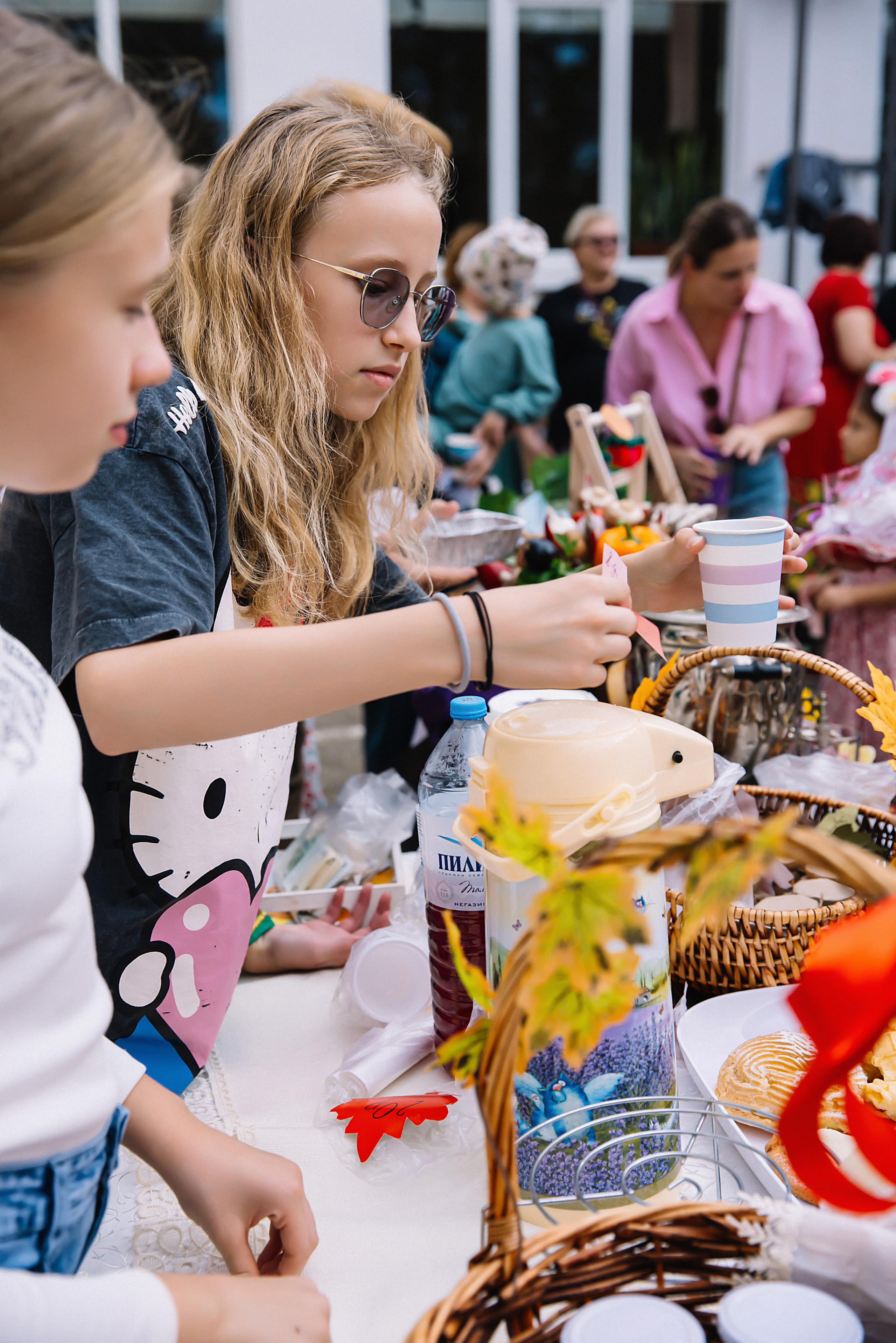 Школьная ярмарка Лицей№ 4. Фотограф и Видеограф в Краснодаре Юлия Солодченко