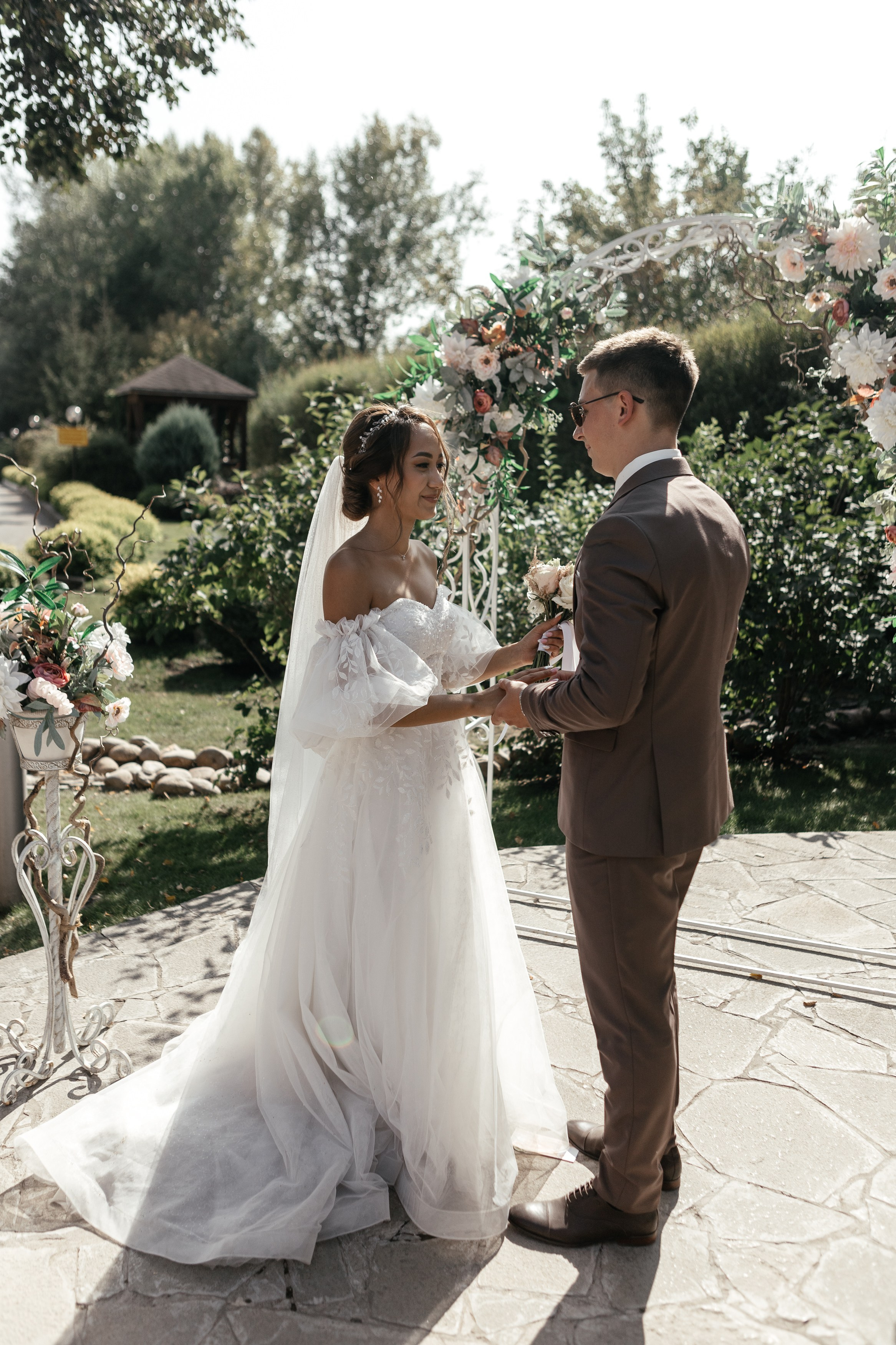 Свадебный фотограф Уфа — Руслан ГабдлисламовЖивые эмоции, красивые кадры, воспоминания на всю жизнь.Работаю по всей Республике Башкортоста. Свадебный фотограф Уфа Руслан Габдлисламов