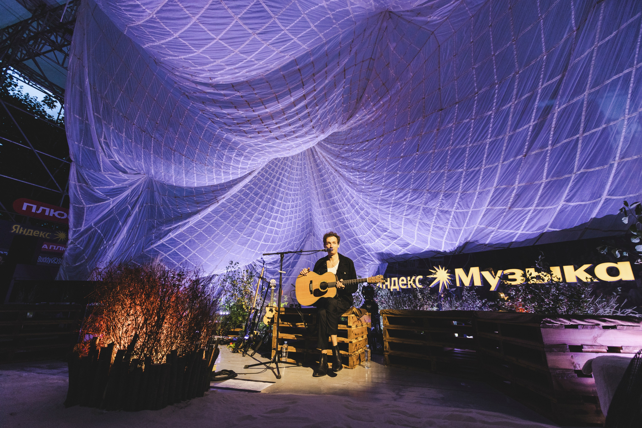 ZOLOTO / ЯНДЕКС ДАЧА / 2024. OOPS