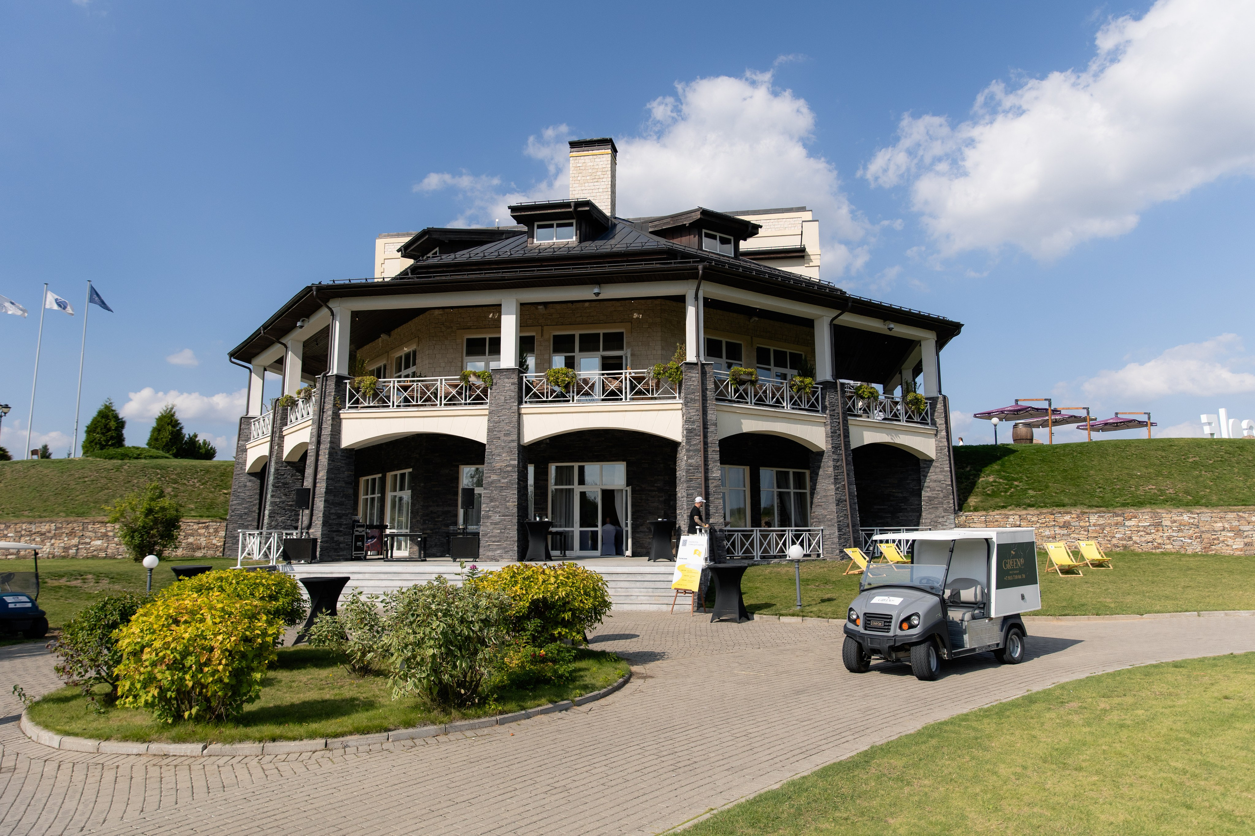 Гольф-Клуб Завидово для Т-Банк. Фотограф в Москве Вероника Иньякова