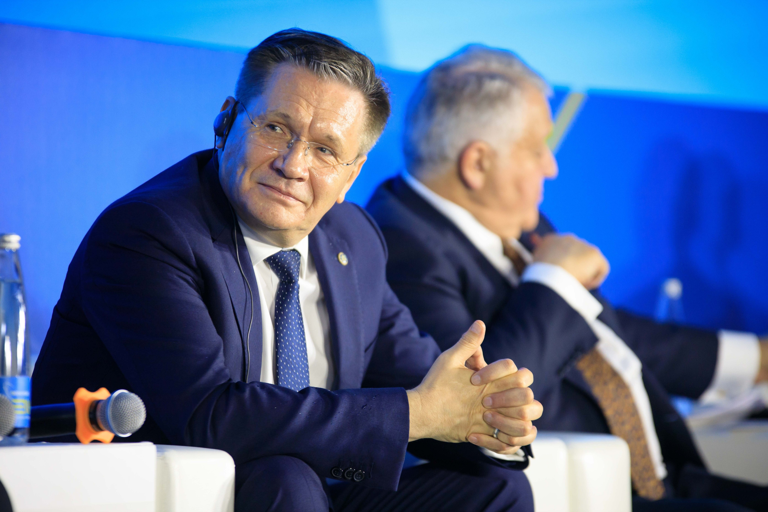 Конференции, выставки, форумы. Репортажный фотограф руслан Жафяров
